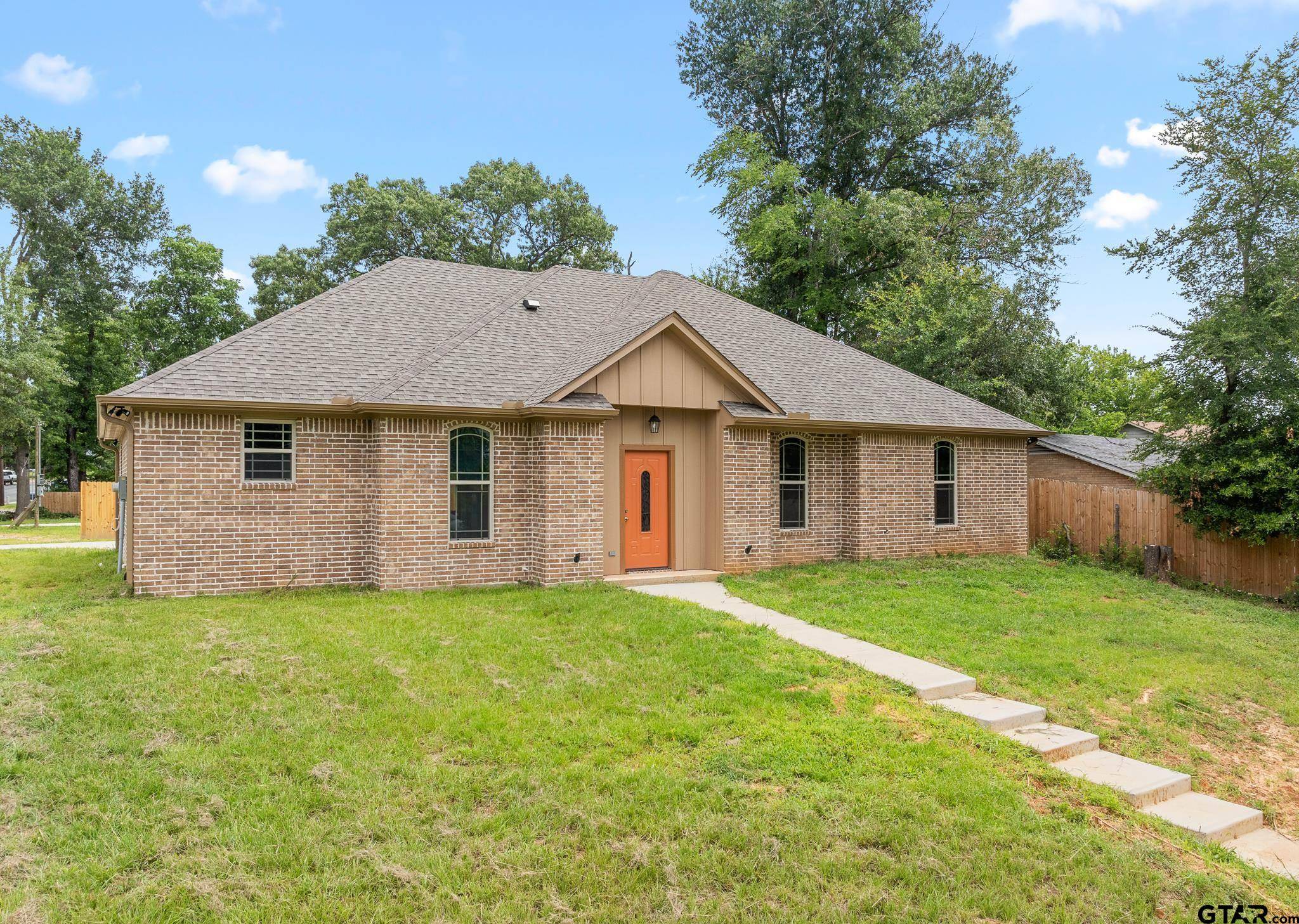 Tyler, TX 75701,1215 W 6th St