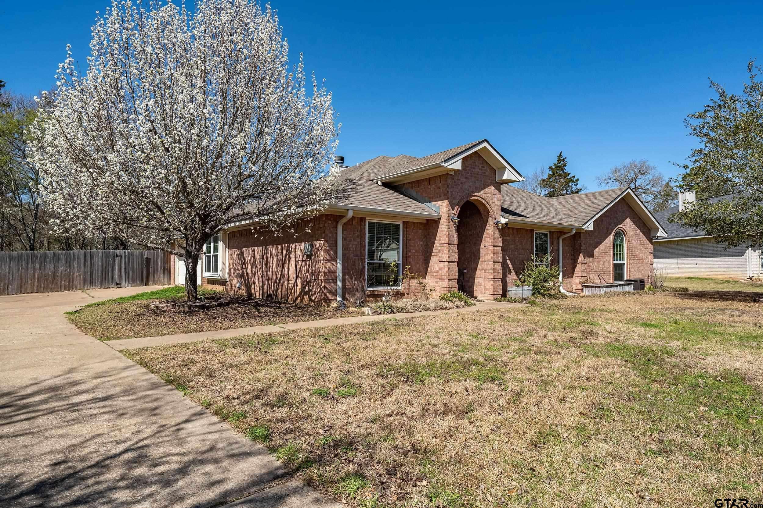 Whitehouse, TX 75791,308 Amanda Ct.