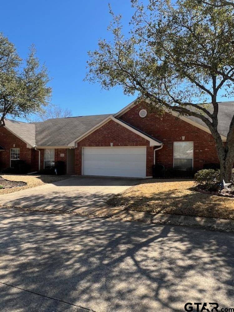 Tyler, TX 75703,5401 Hollytree Dr Apt 2102