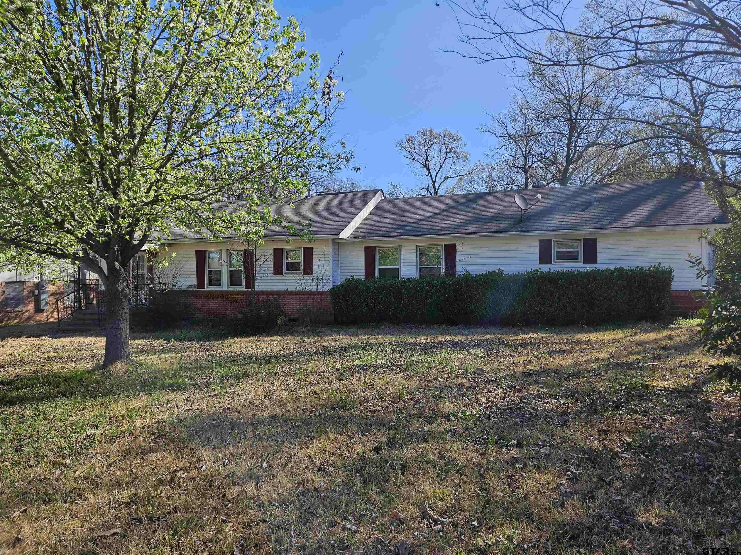 Hawkins, TX 75765,280 Dickard St
