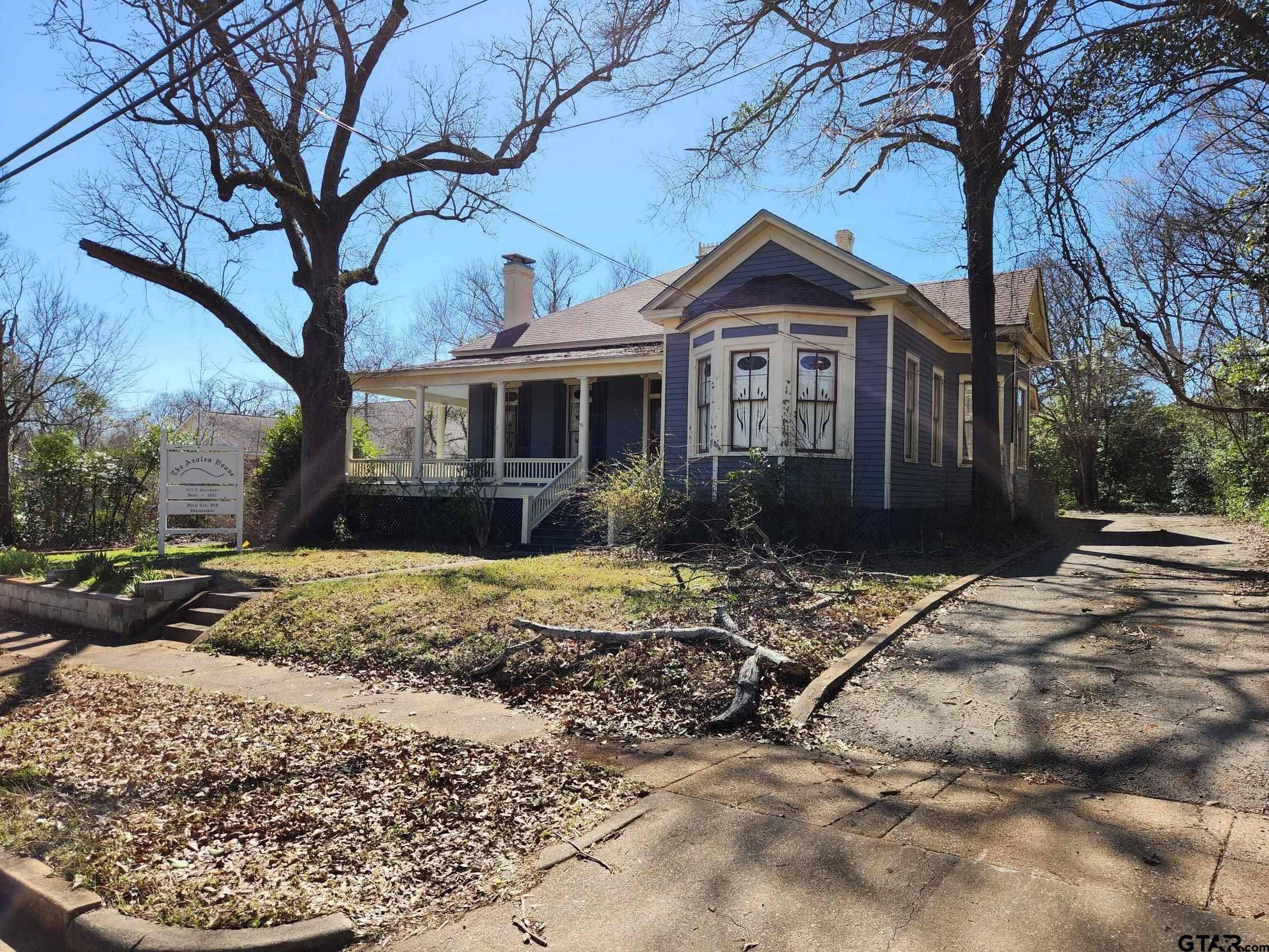 Palestine, TX 75801,1011 S Sycamore St