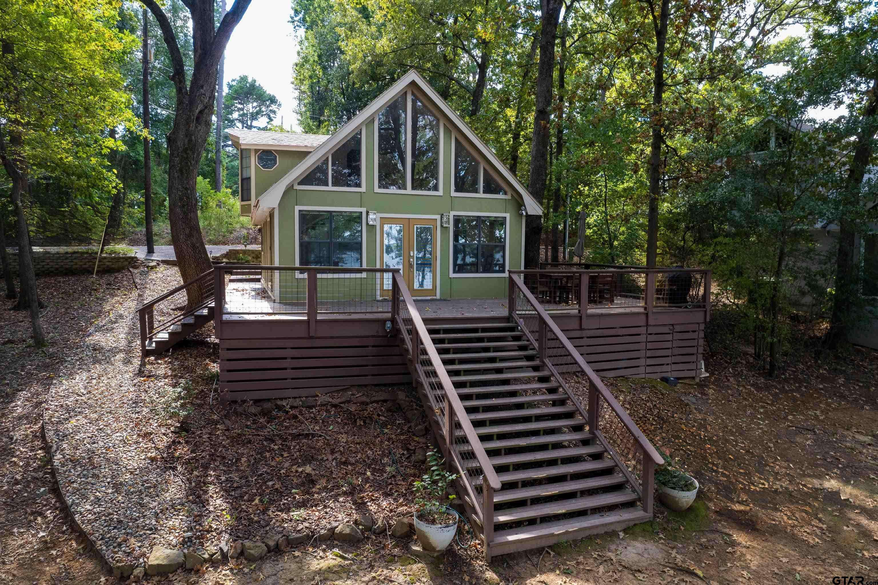 Scroggins, TX 75480,104 E Barker Creek Dr