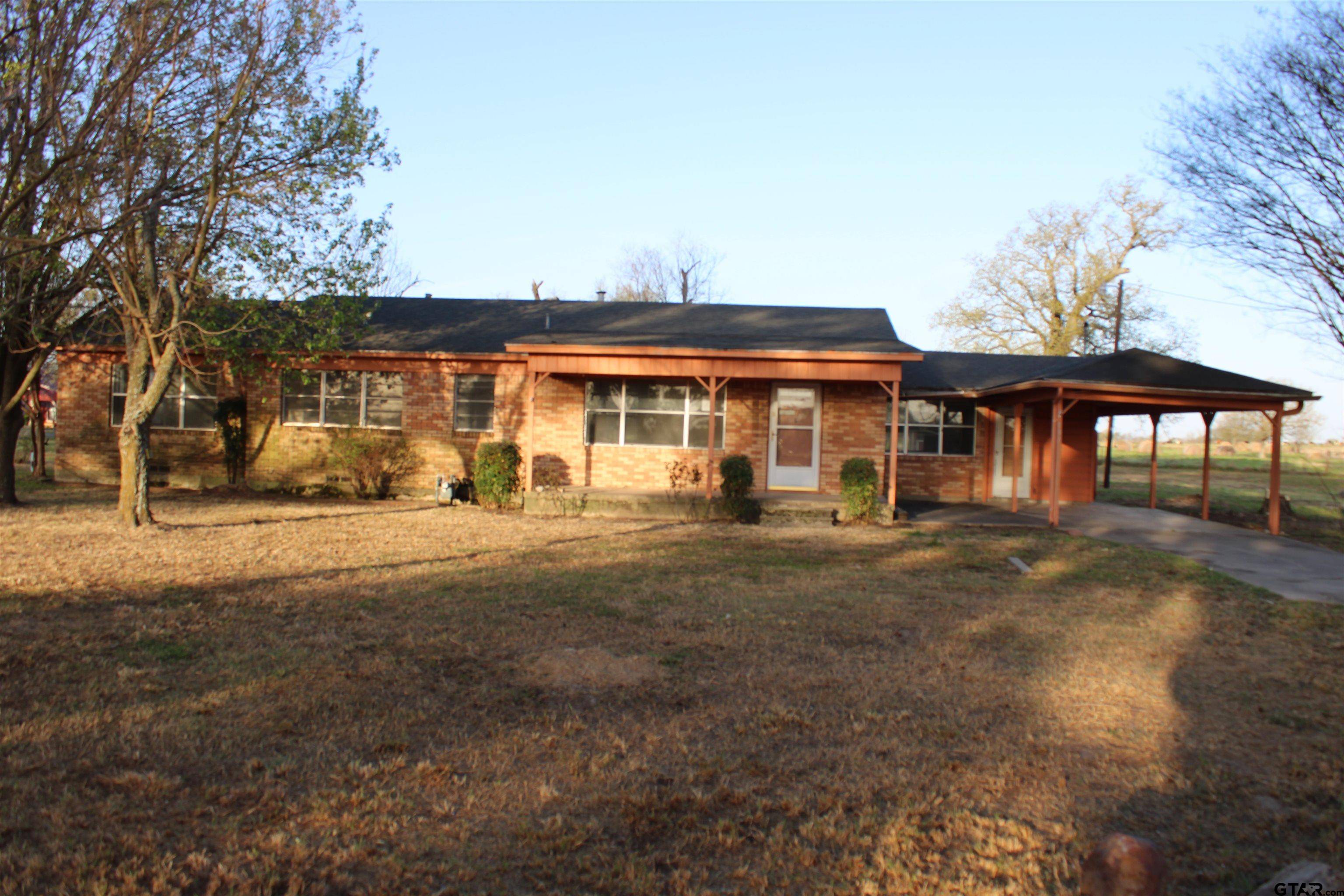 Yantis, TX 75497,137 N MAIN