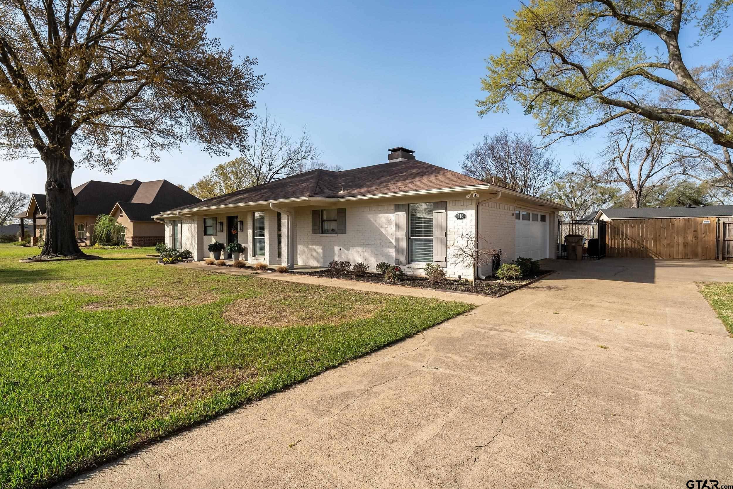 Bullard, TX 75757,118 Carmel Dr.