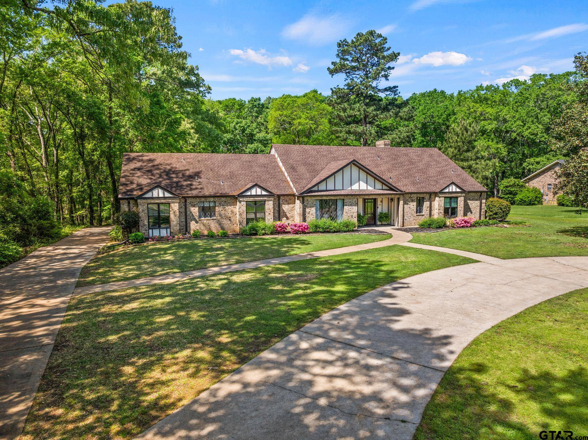 Pittsburg, TX 75686,124 CR 4164