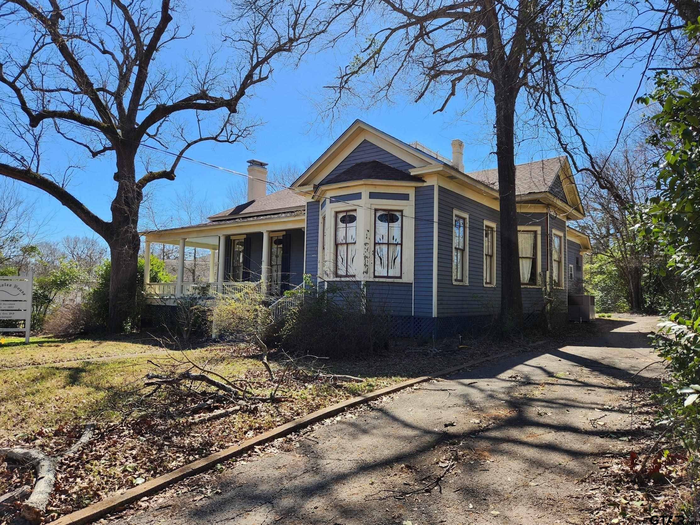 Palestine, TX 75801,1011 S Sycamore St