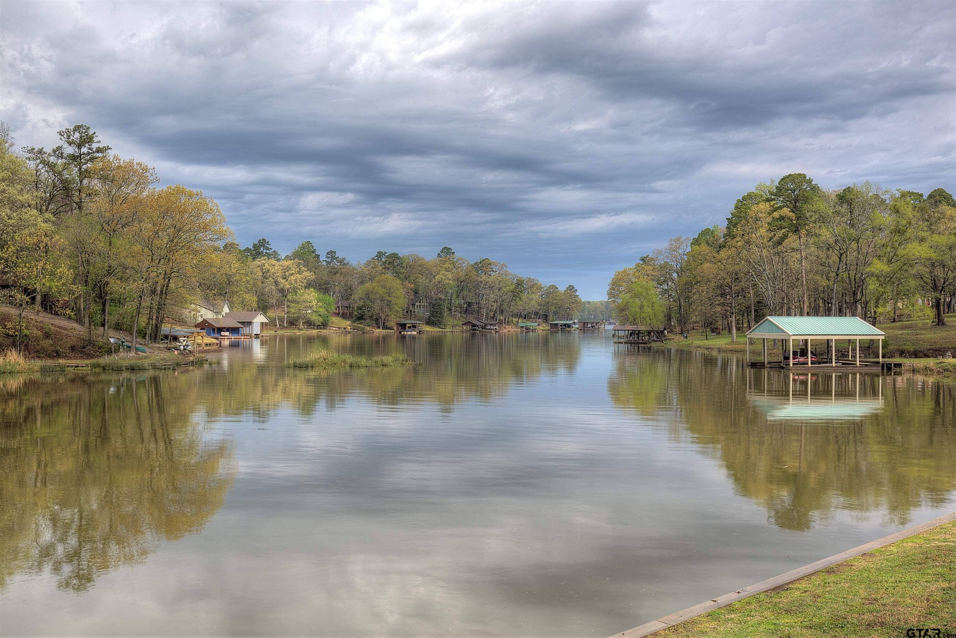 Scroggins, TX 75480,137 Sandy Lake Rd
