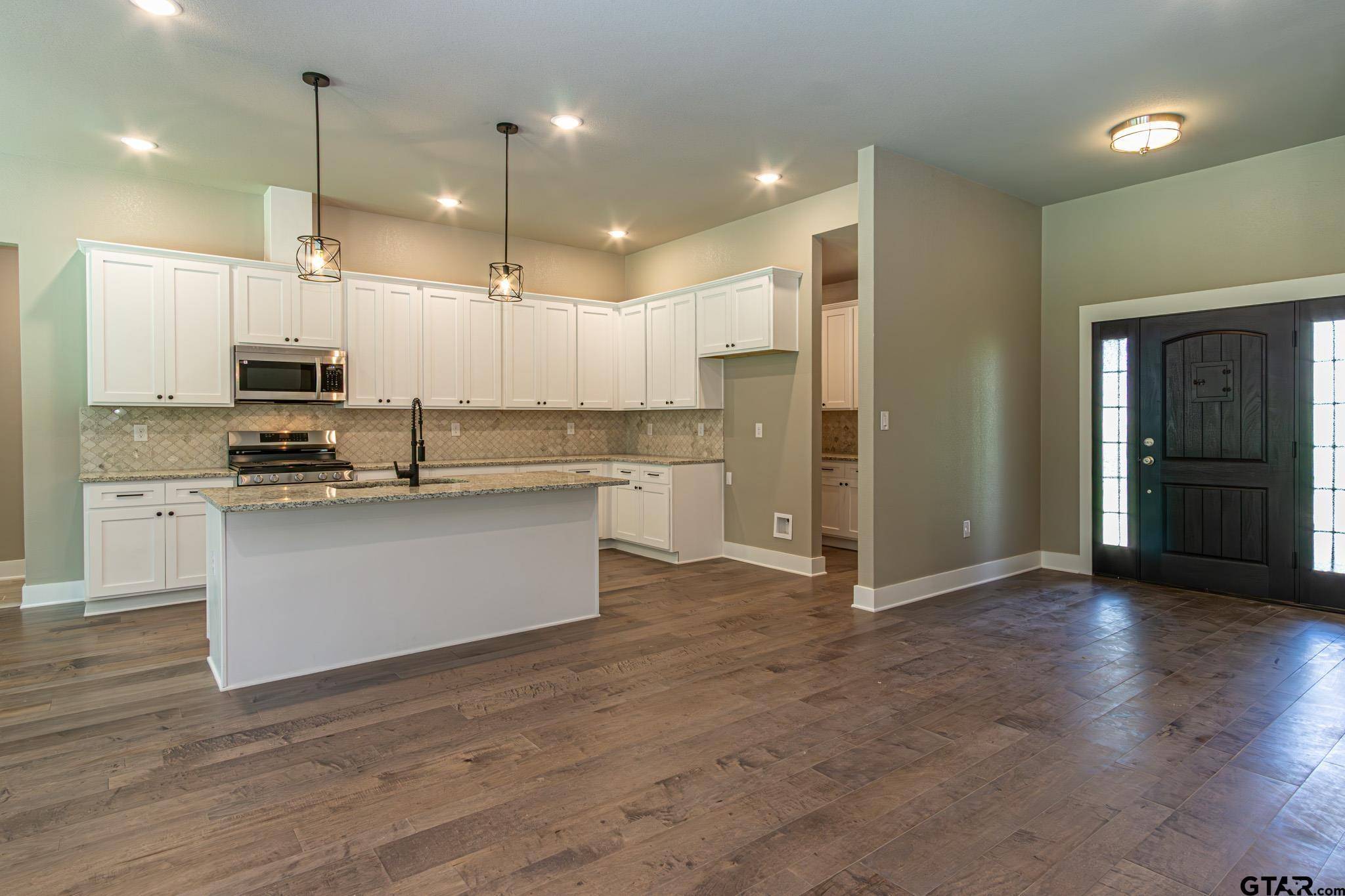 Mineola, TX 75773,122 PR 6305