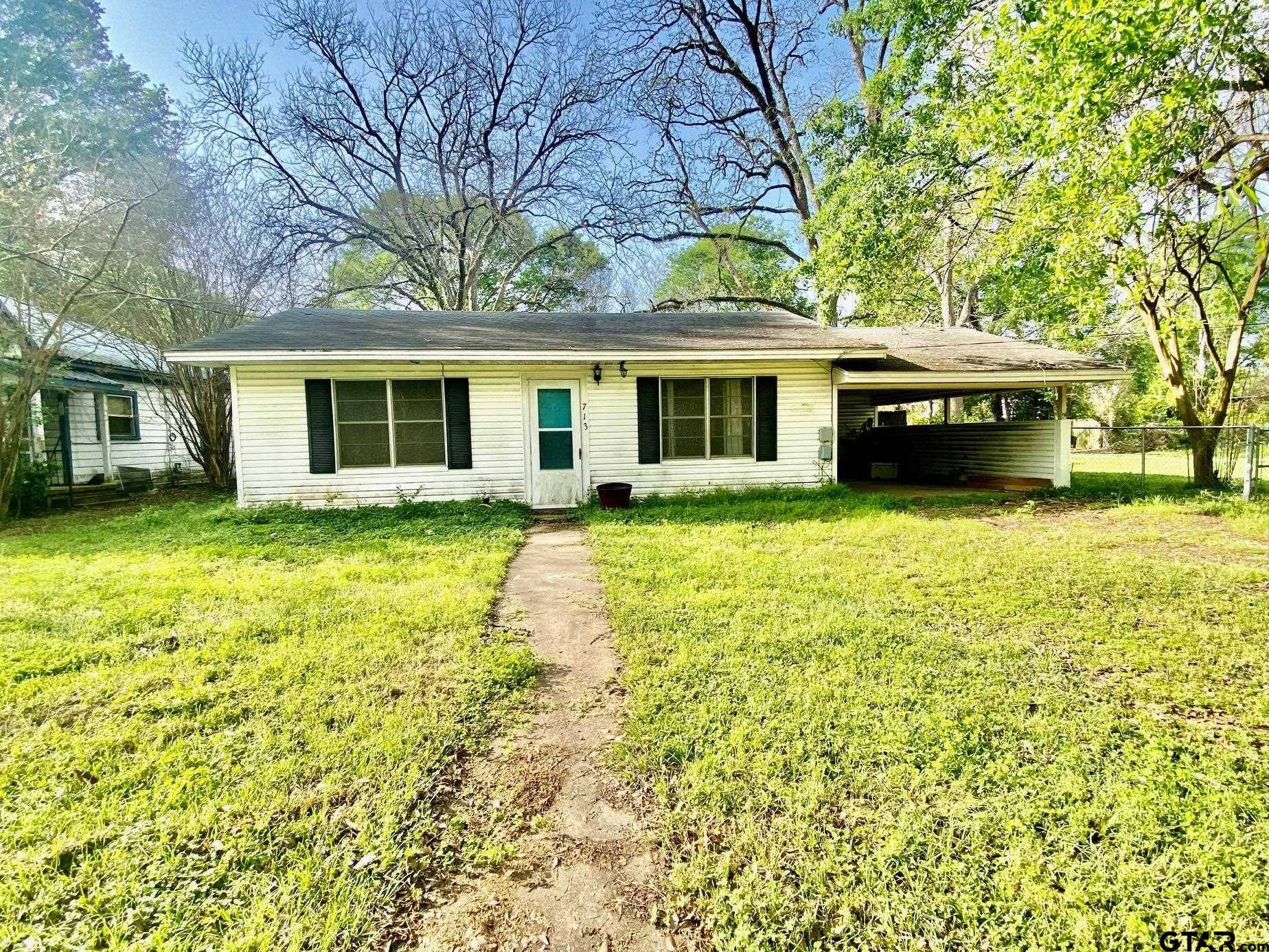 Crockett, TX 75835,713 Lamar Avenue
