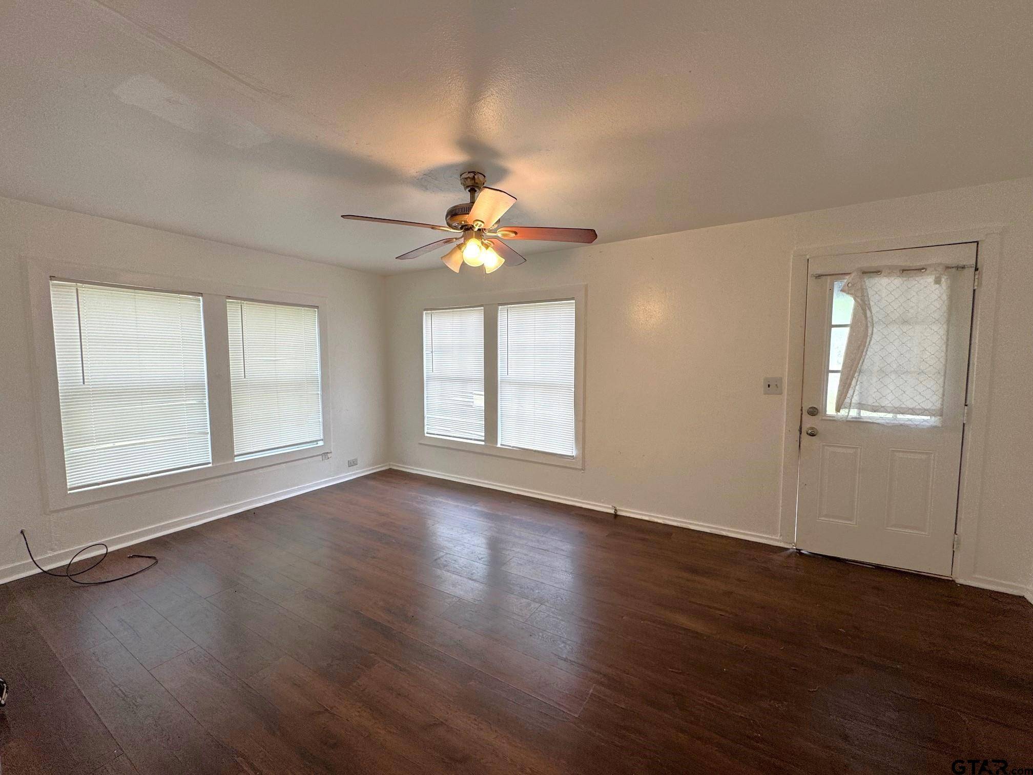 Mount Pleasant, TX 75455,308 E 14th St.