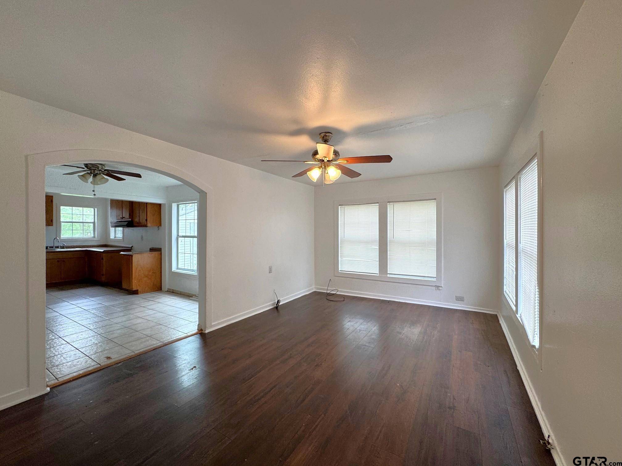 Mount Pleasant, TX 75455,308 E 14th St.