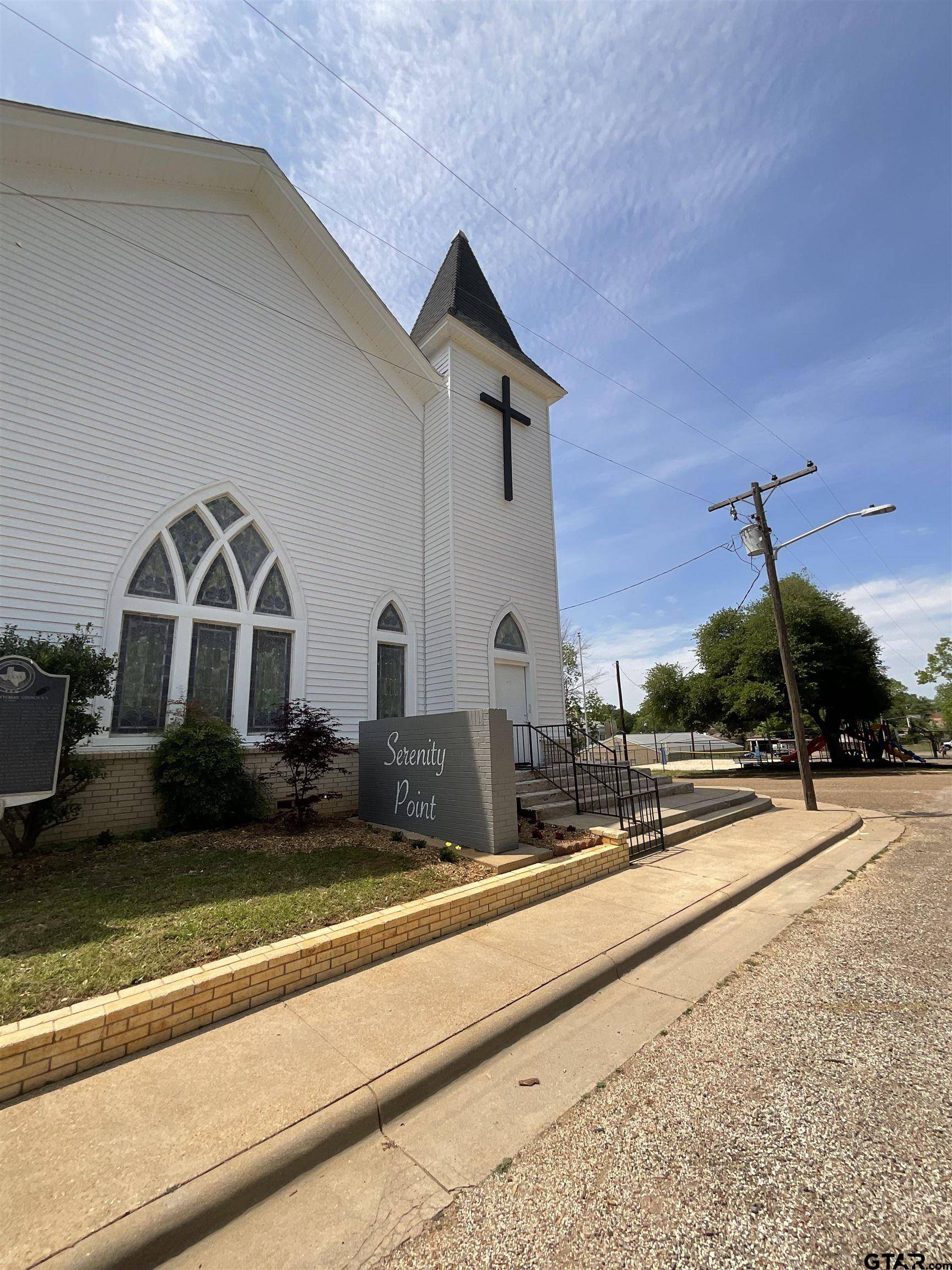 Troup, TX 75789,201 S Carolina