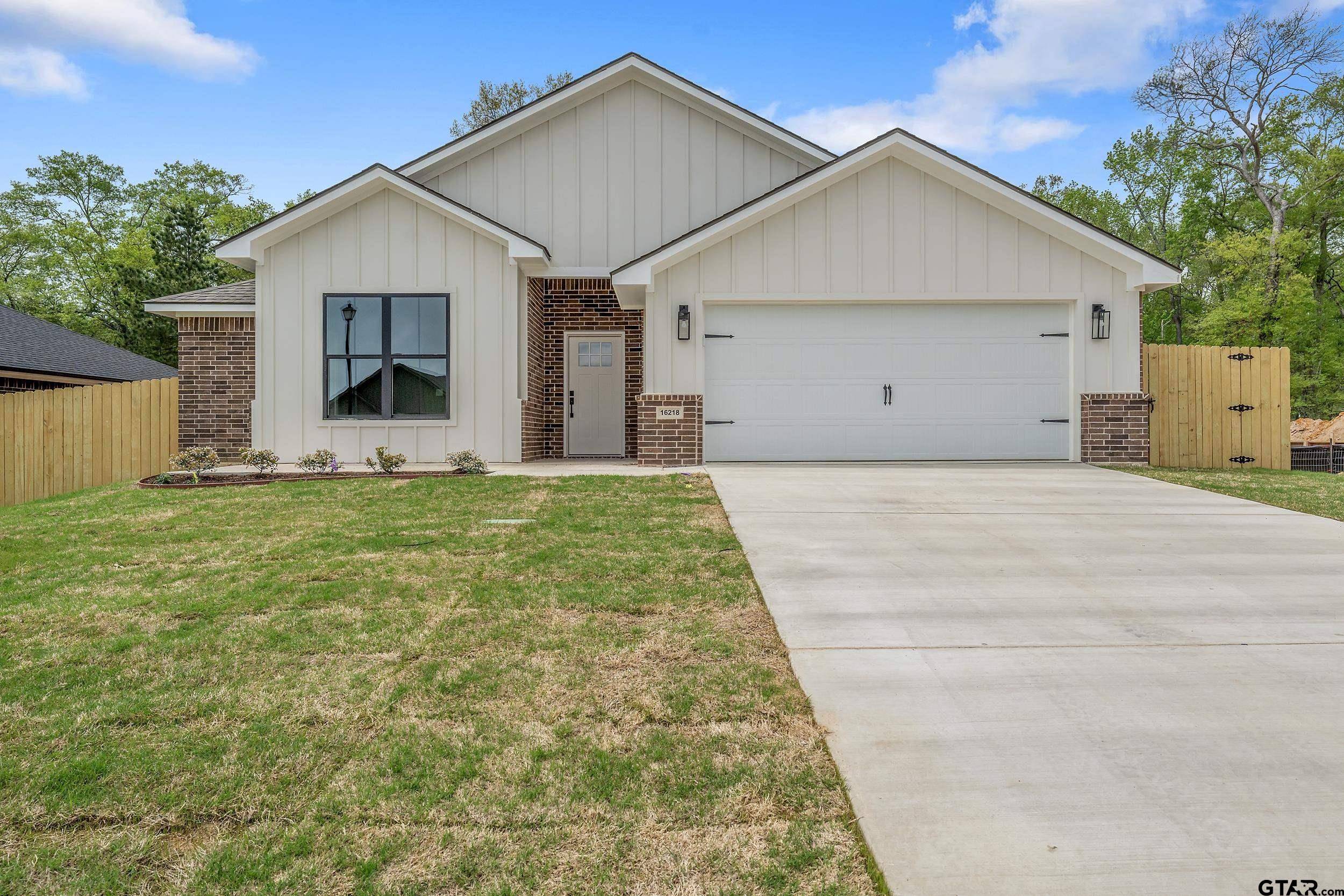 Lindale, TX 75771,16218 Crossing Circle