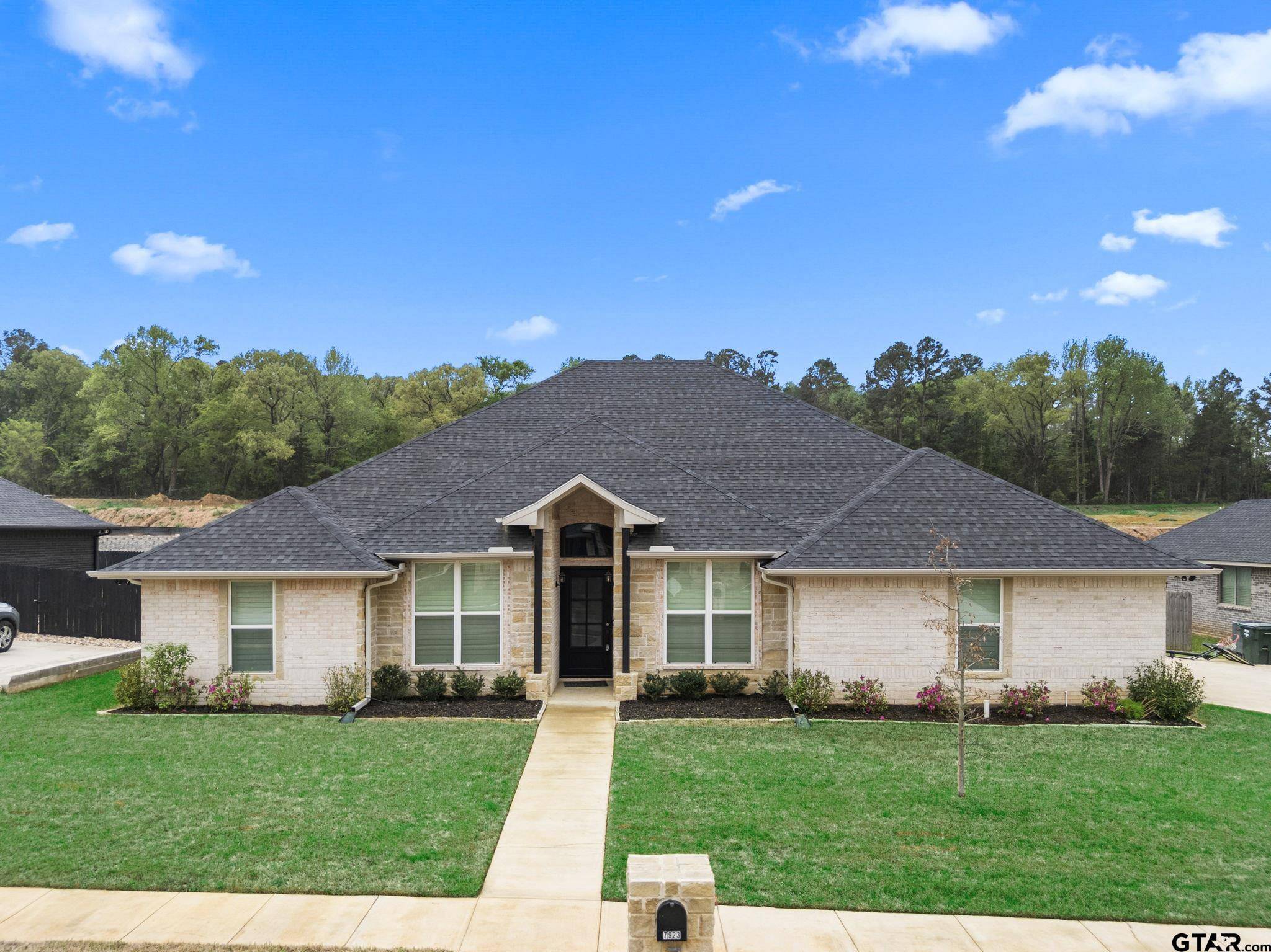 Tyler, TX 75703,7923 Crooked Trail