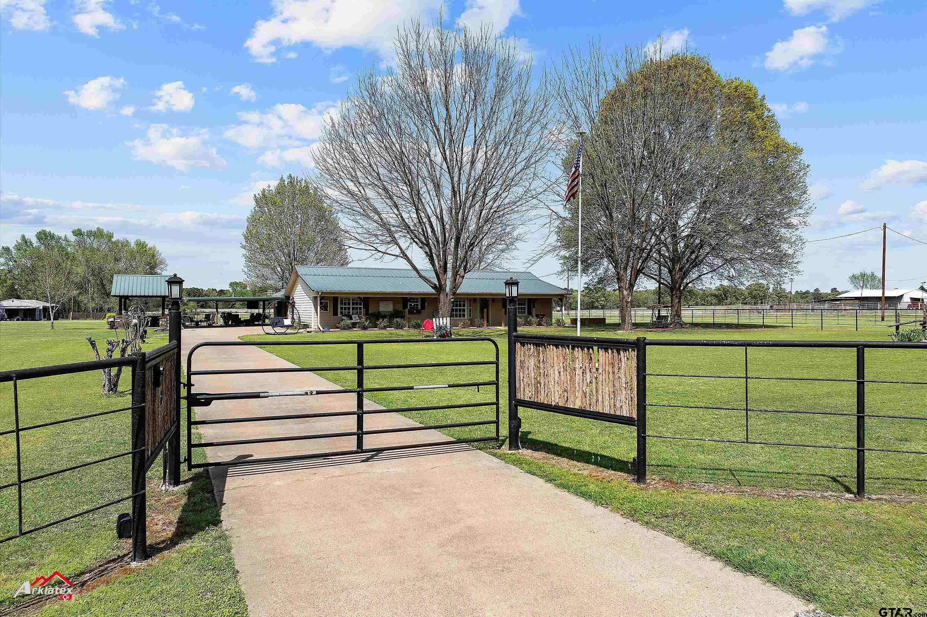 Overton, TX 75684,1213 E County Road 182