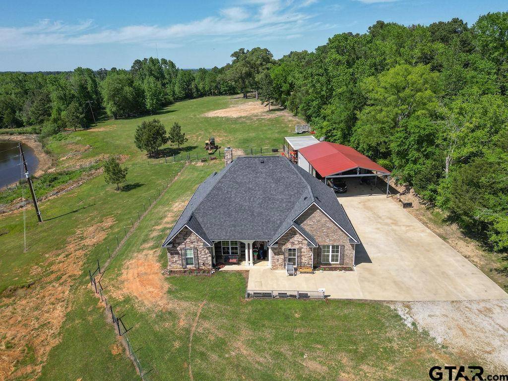 Winona, TX 75792,16021 FM 2015