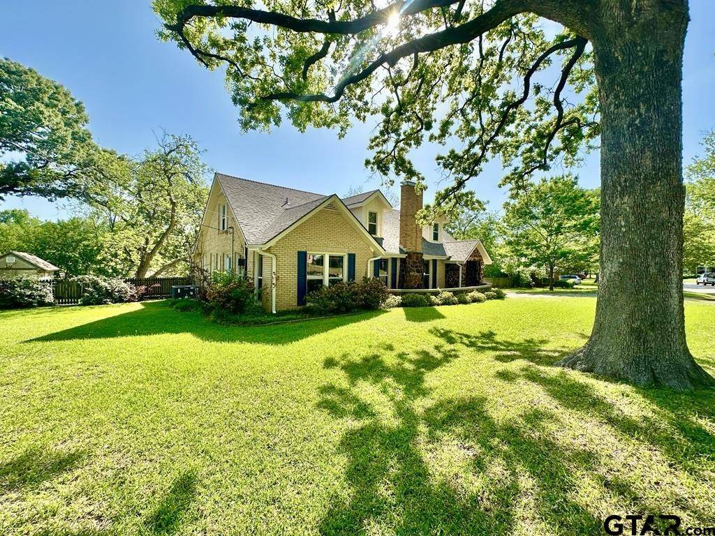 Tyler, TX 75701,802 Hamvasy