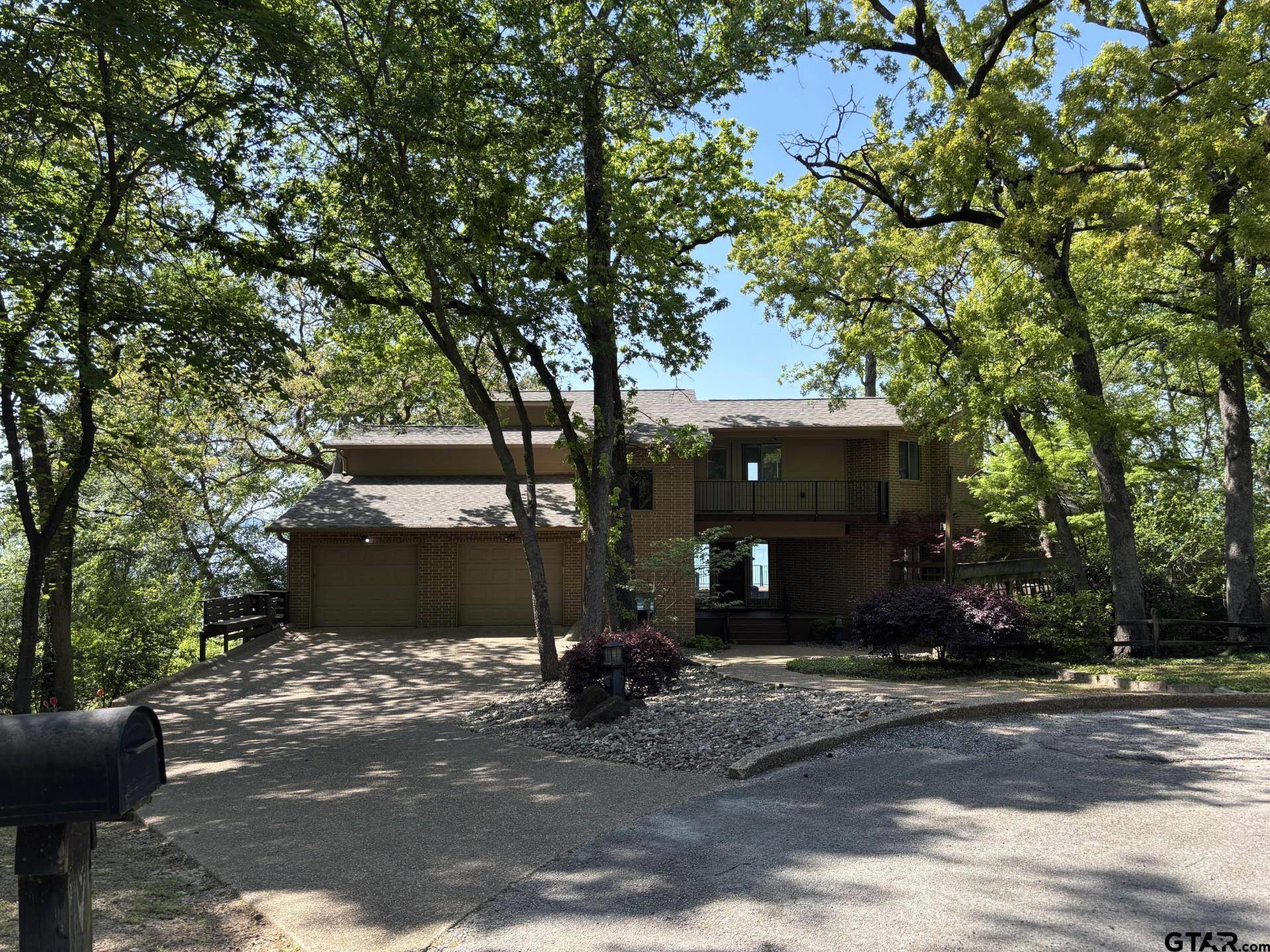 Flint, TX 75762,20998 Kiva Circle