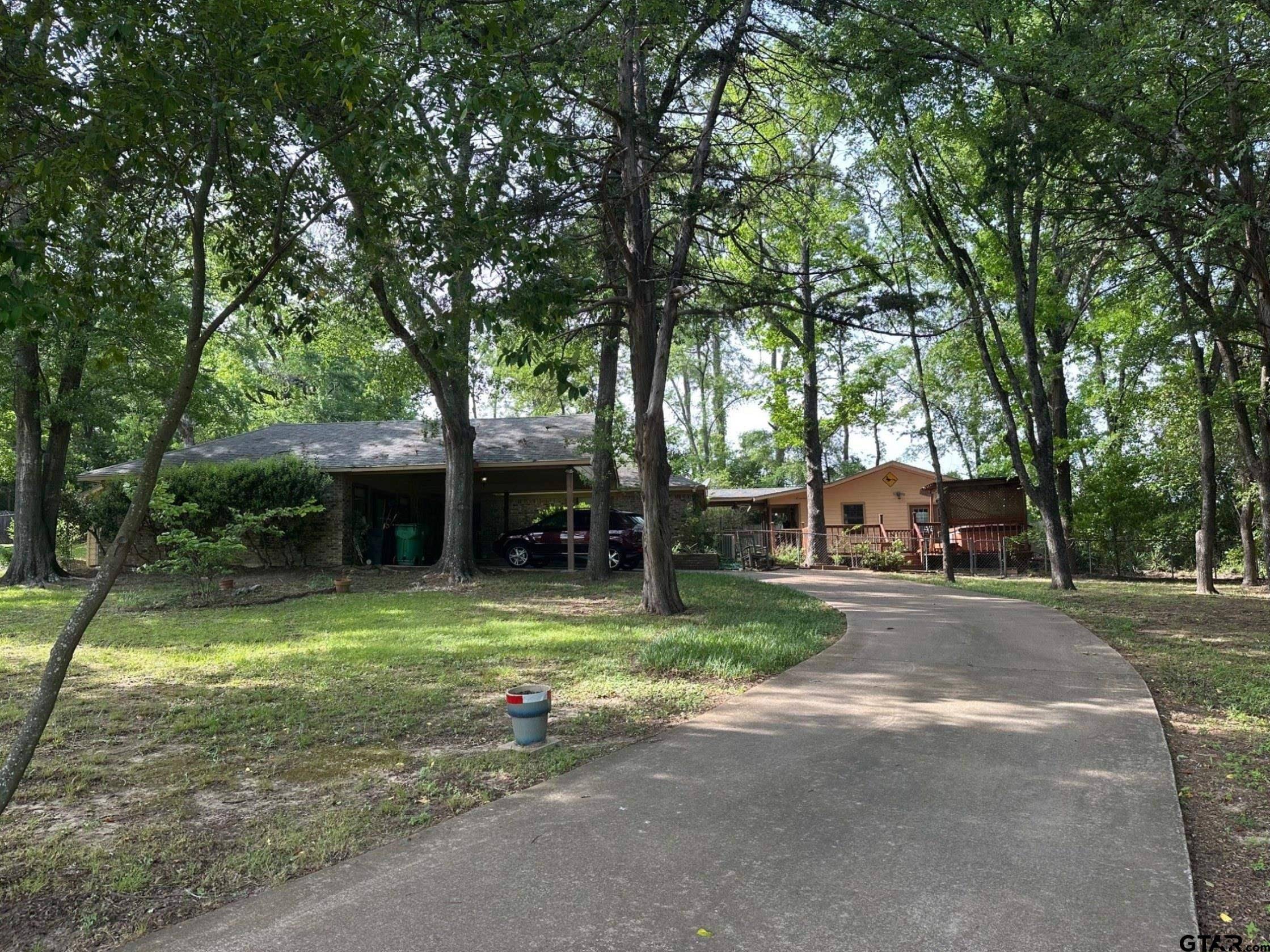 Palestine, TX 75801,103 Longhorn Drive