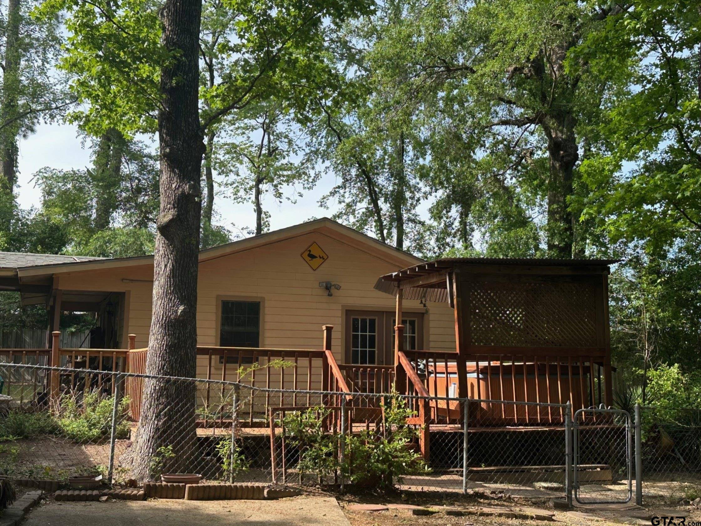 Palestine, TX 75801,103 Longhorn Drive