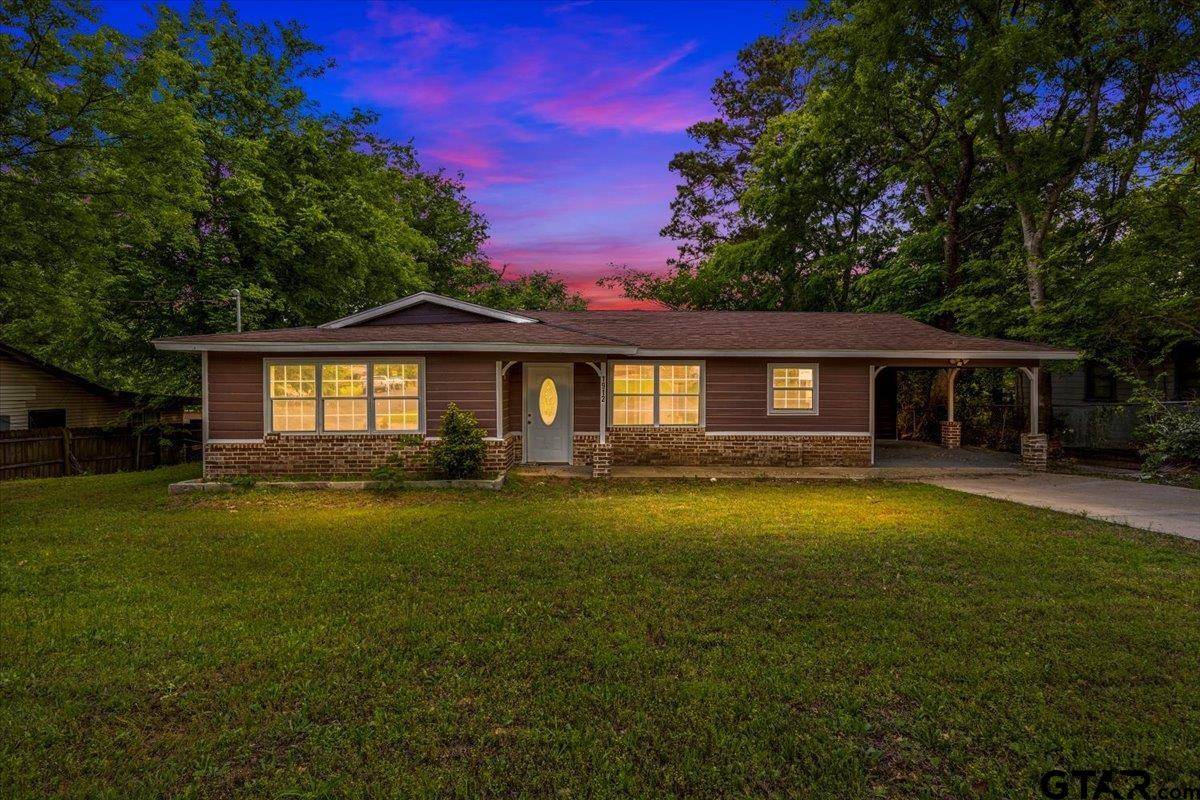 Tyler, TX 75702,1912 W Oakwood st