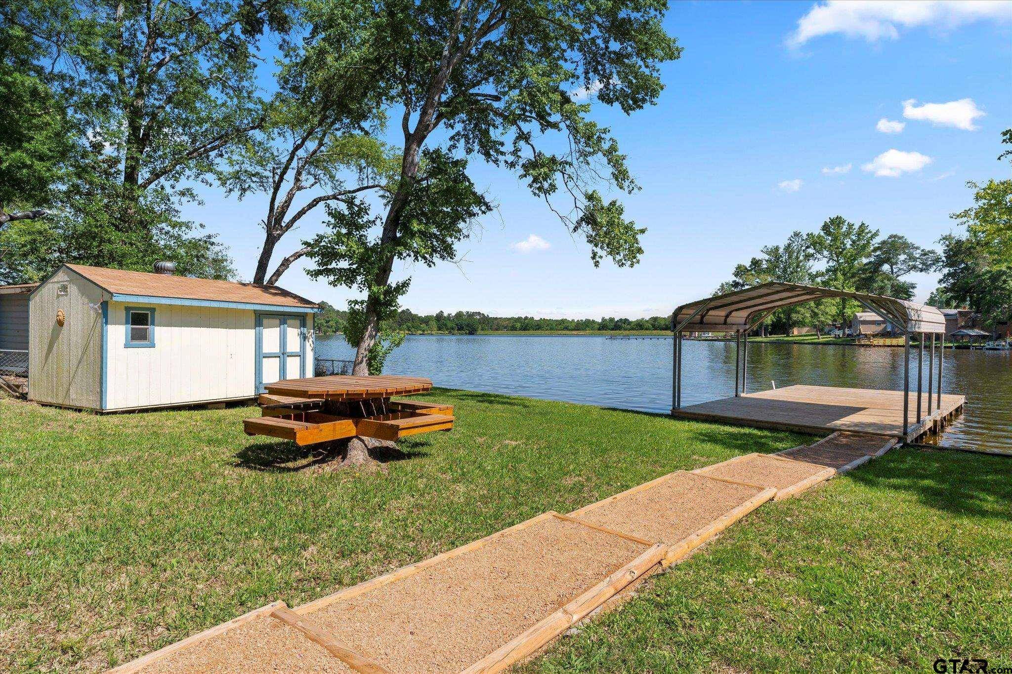 Murchison, TX 75778,114 Piney Point