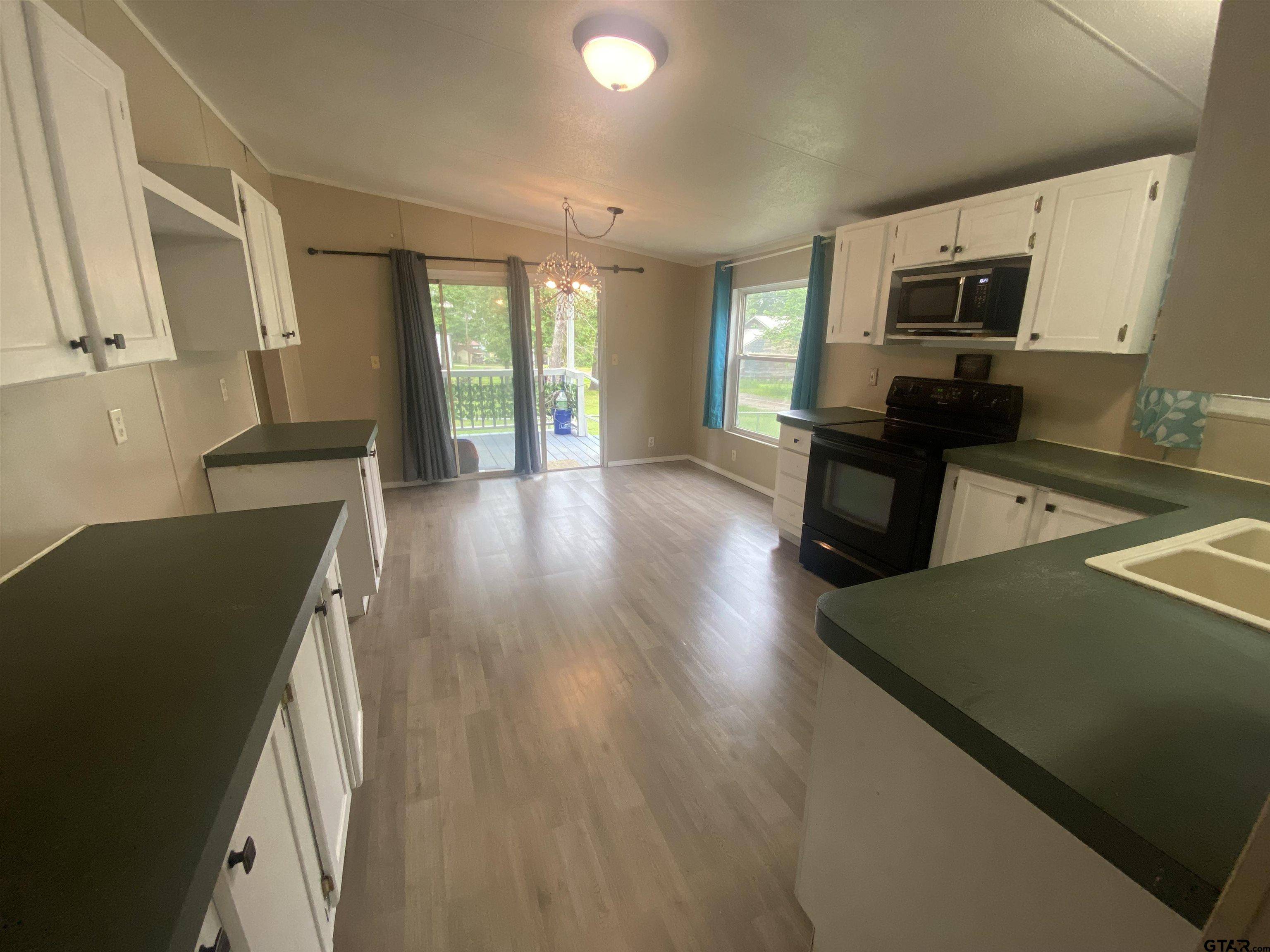 Chandler, TX 75758,20629 Hewitt