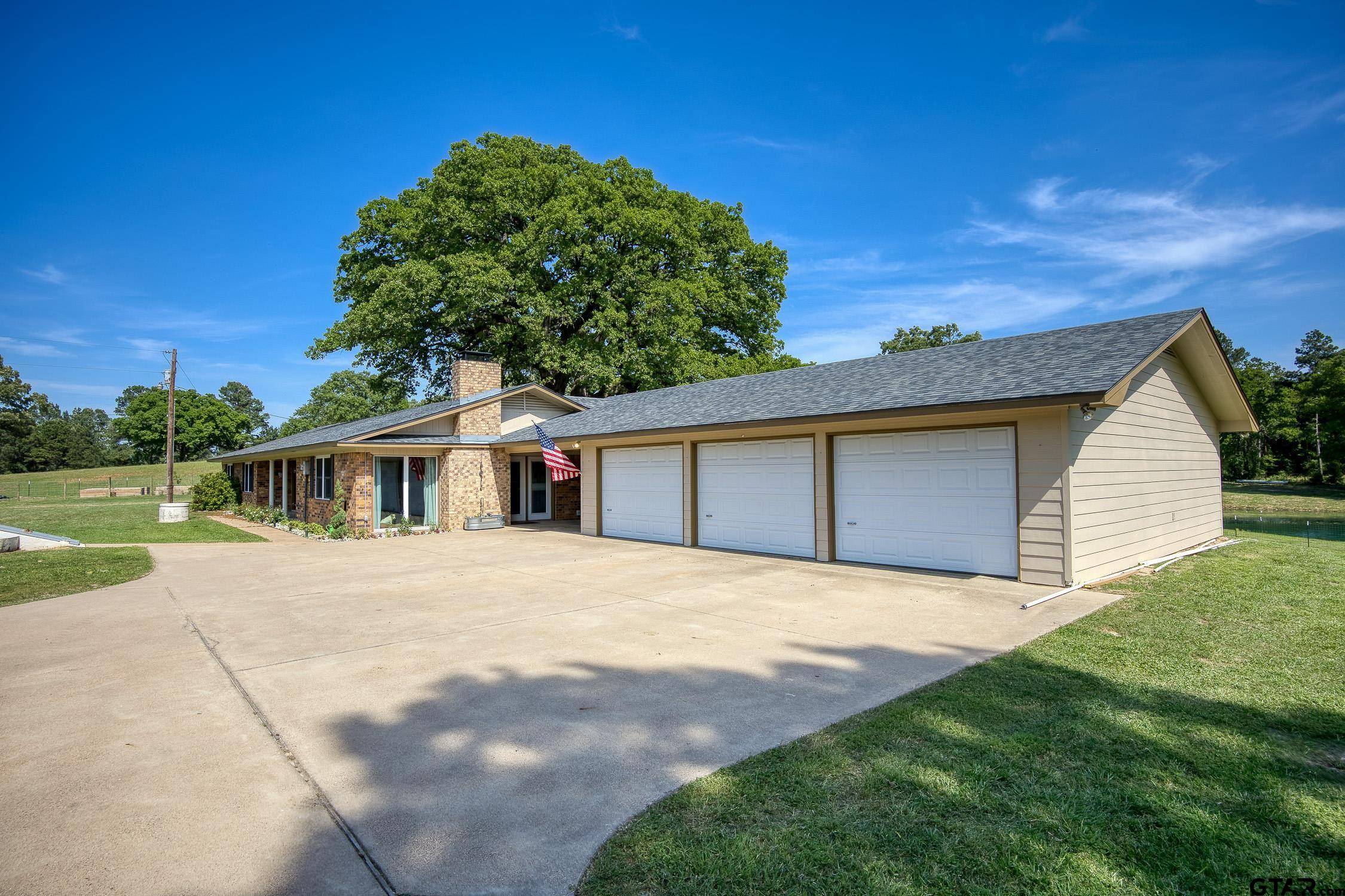 Palestine, TX 75803,3662 ACR 359