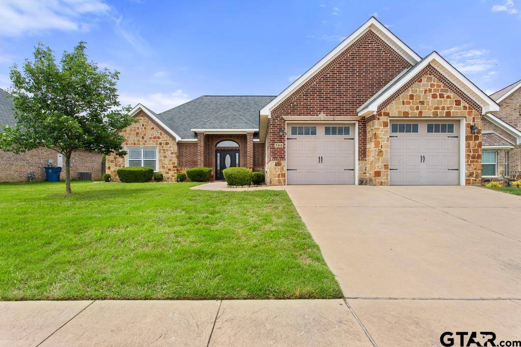 Lindale, TX 75771,725 White Bear Trail