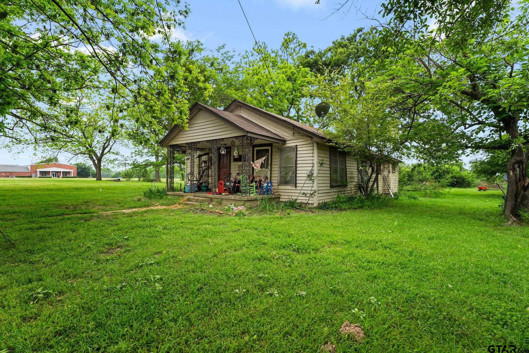 Van, TX 75790,485 N Maple St