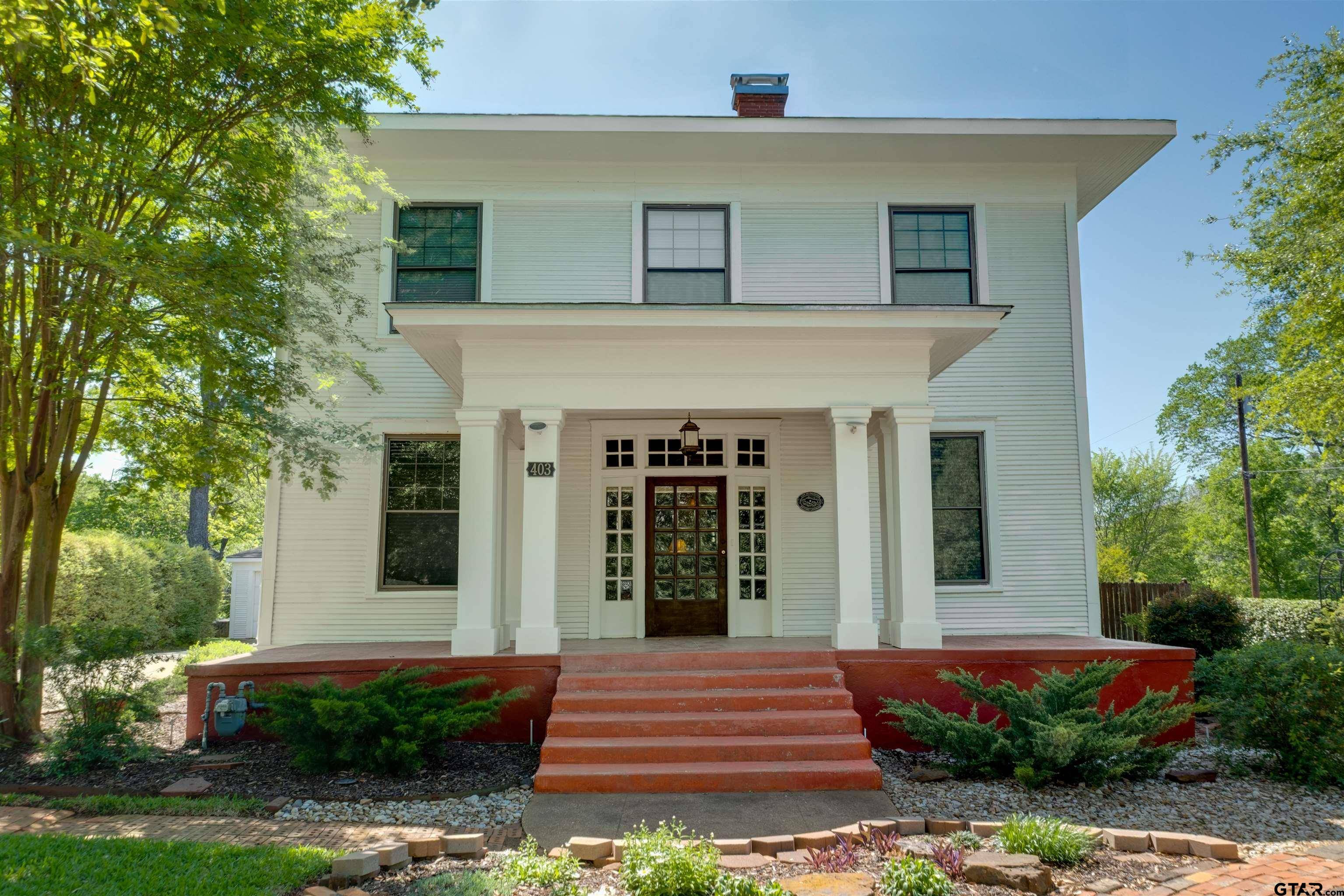 Palestine, TX 75801,403 S Royall