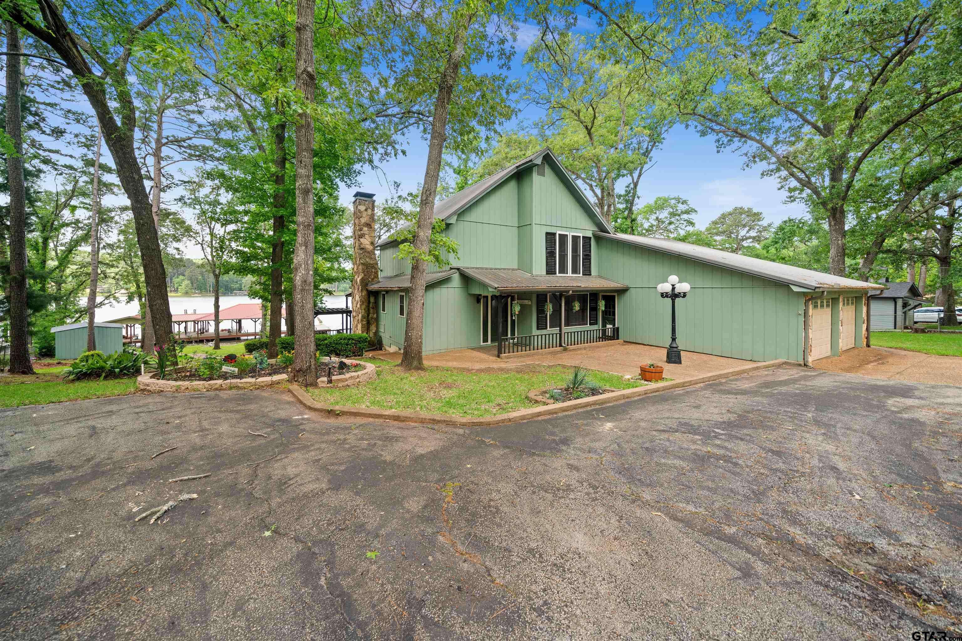 Jacksonville, TX 75766,844 County Road 3107