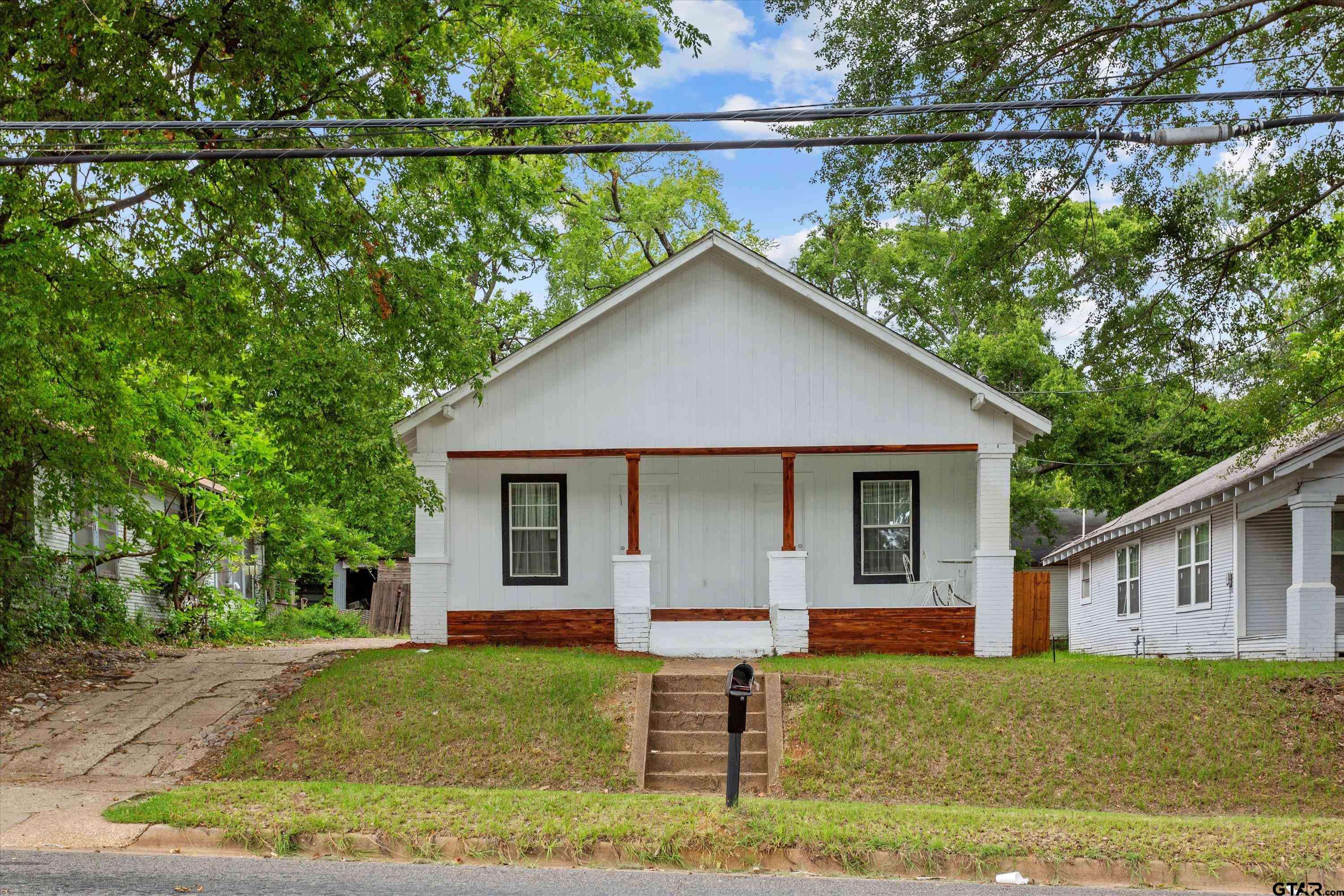 Tyler, TX 75702,1004 E Erwin St.