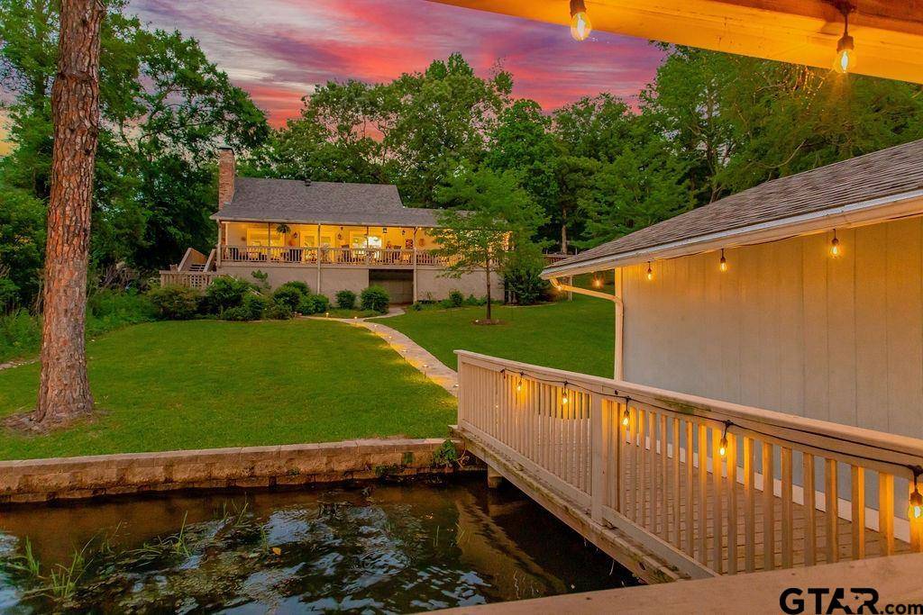 Hideaway, TX 75771,552 Hideaway Ln E
