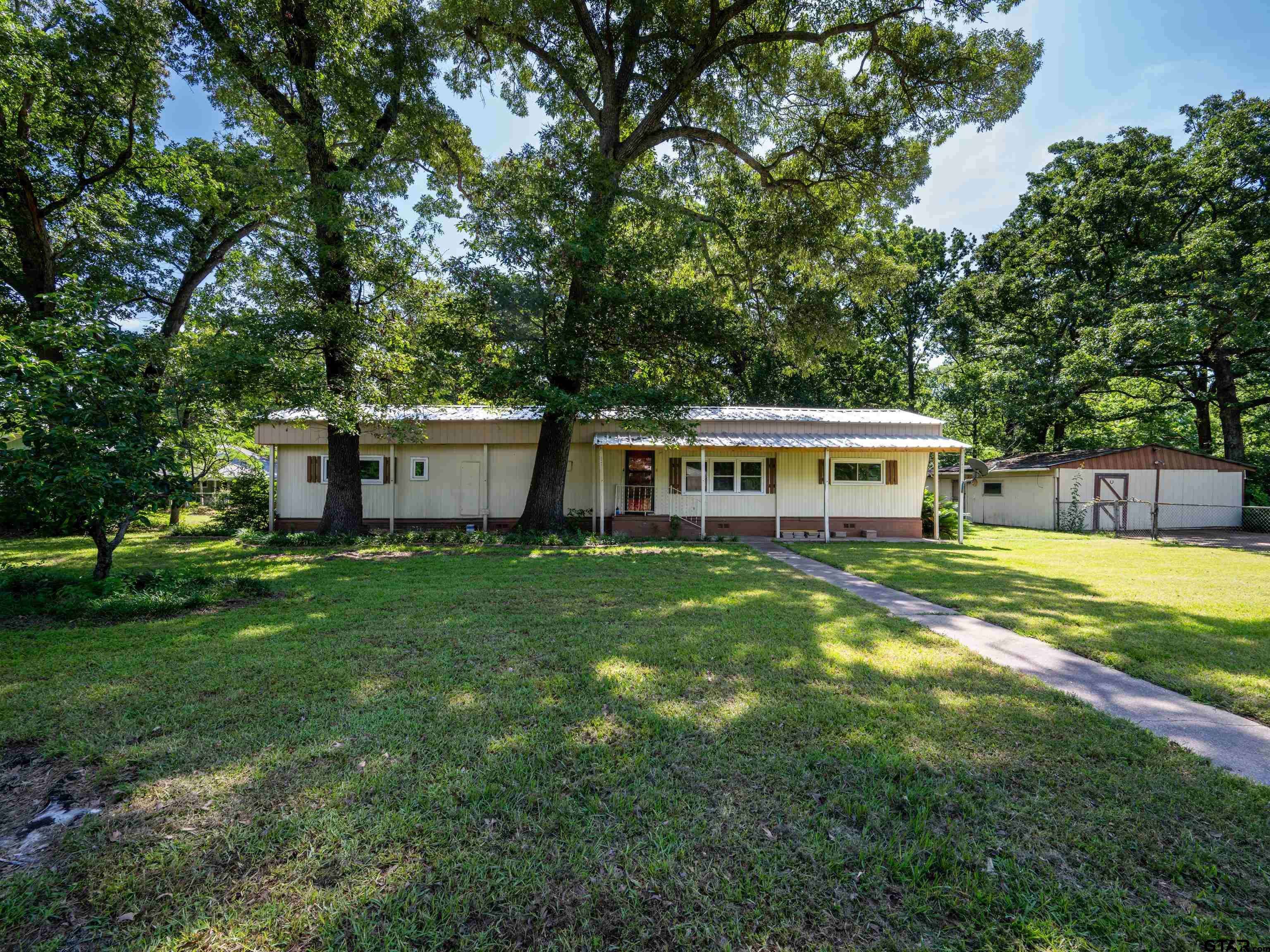 Chandler, TX 75758,2347 Pamela Dr.
