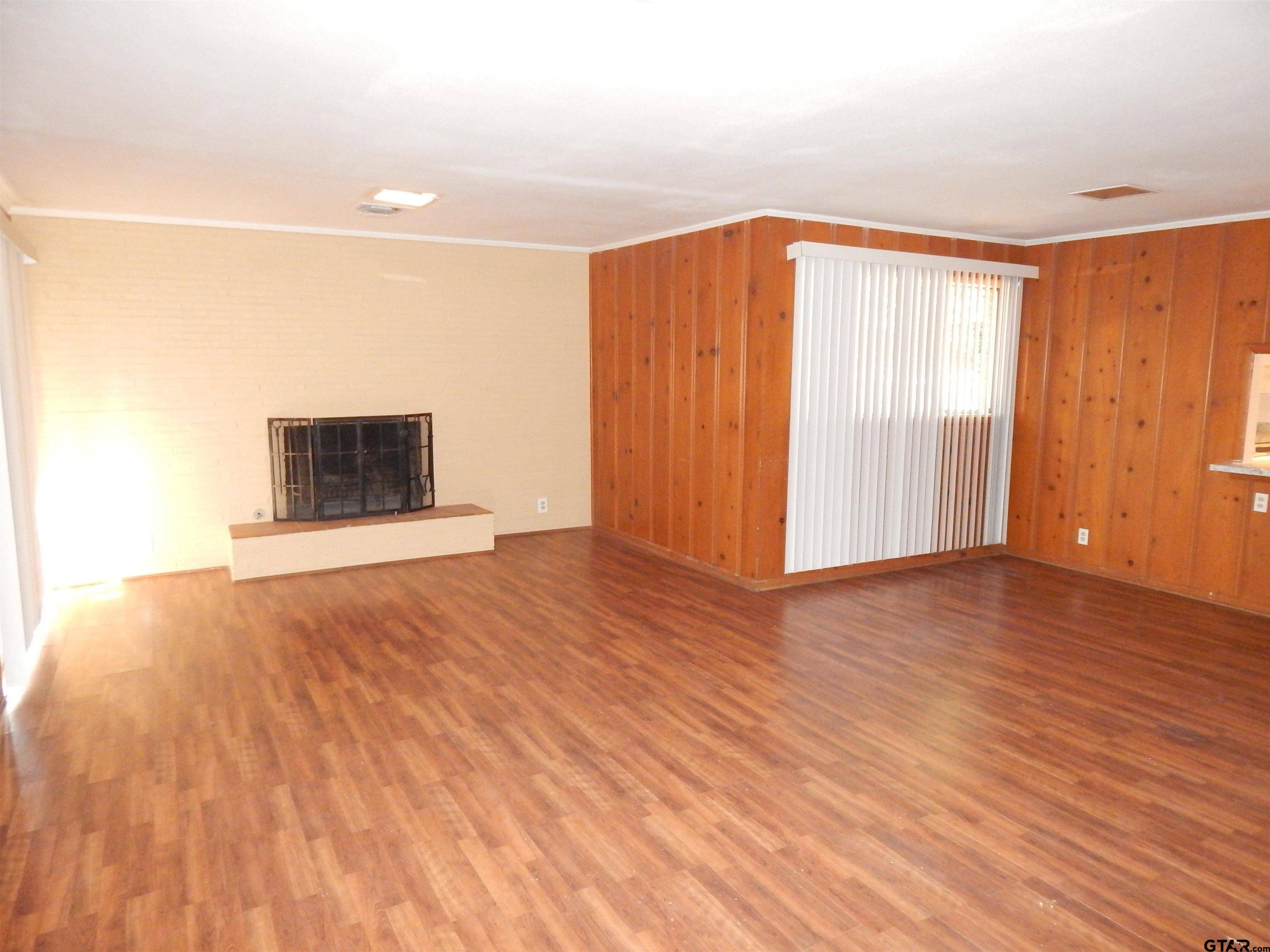 Tyler, TX 75701,3601 Paluxy Dr.