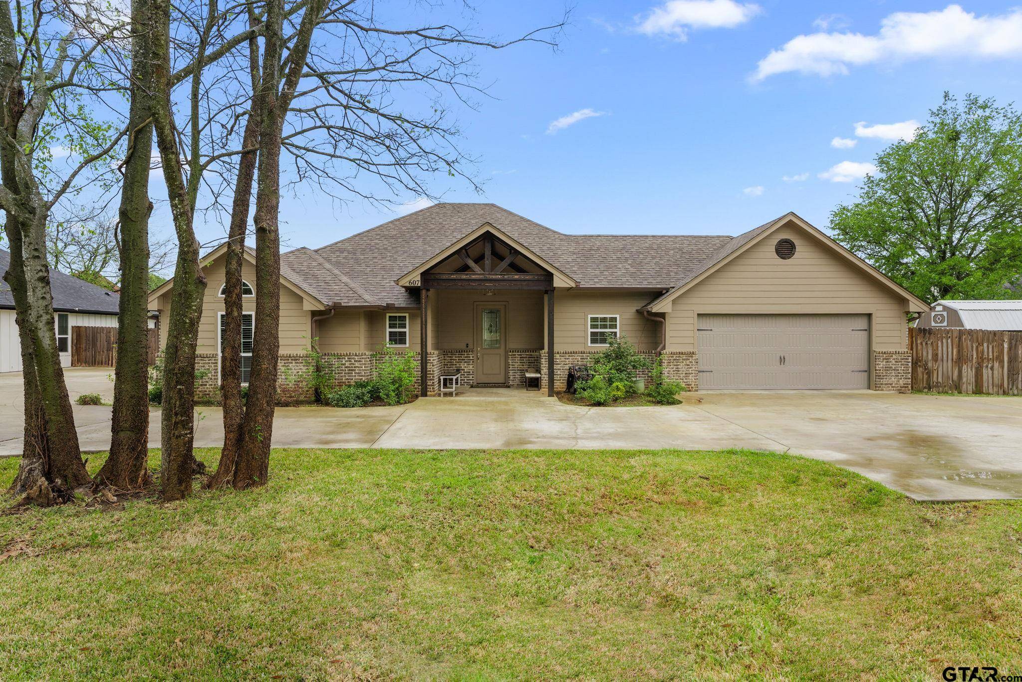 Bullard, TX 75757,607 Main