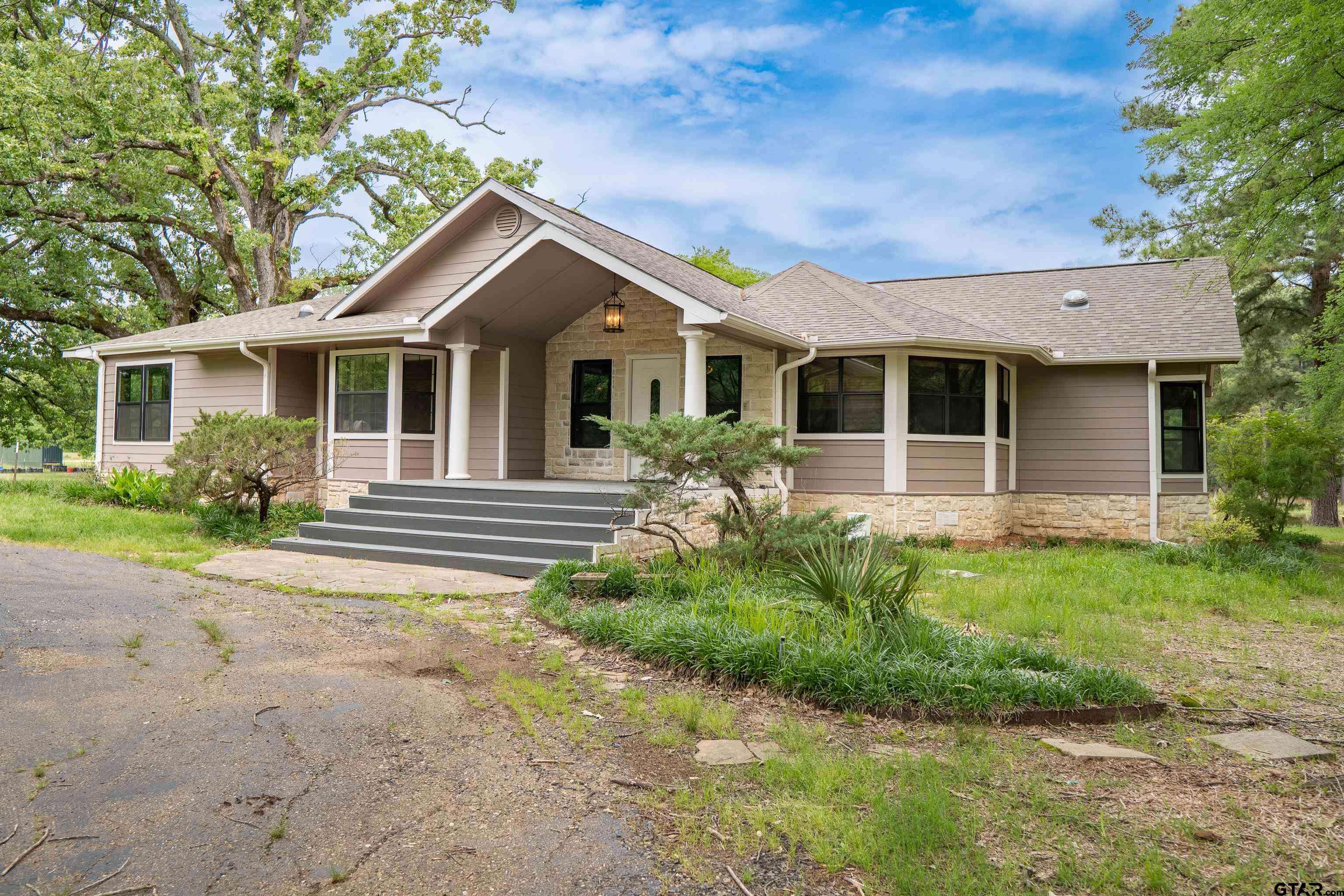 Scroggins, TX 75480,1214 SE County Road 4385