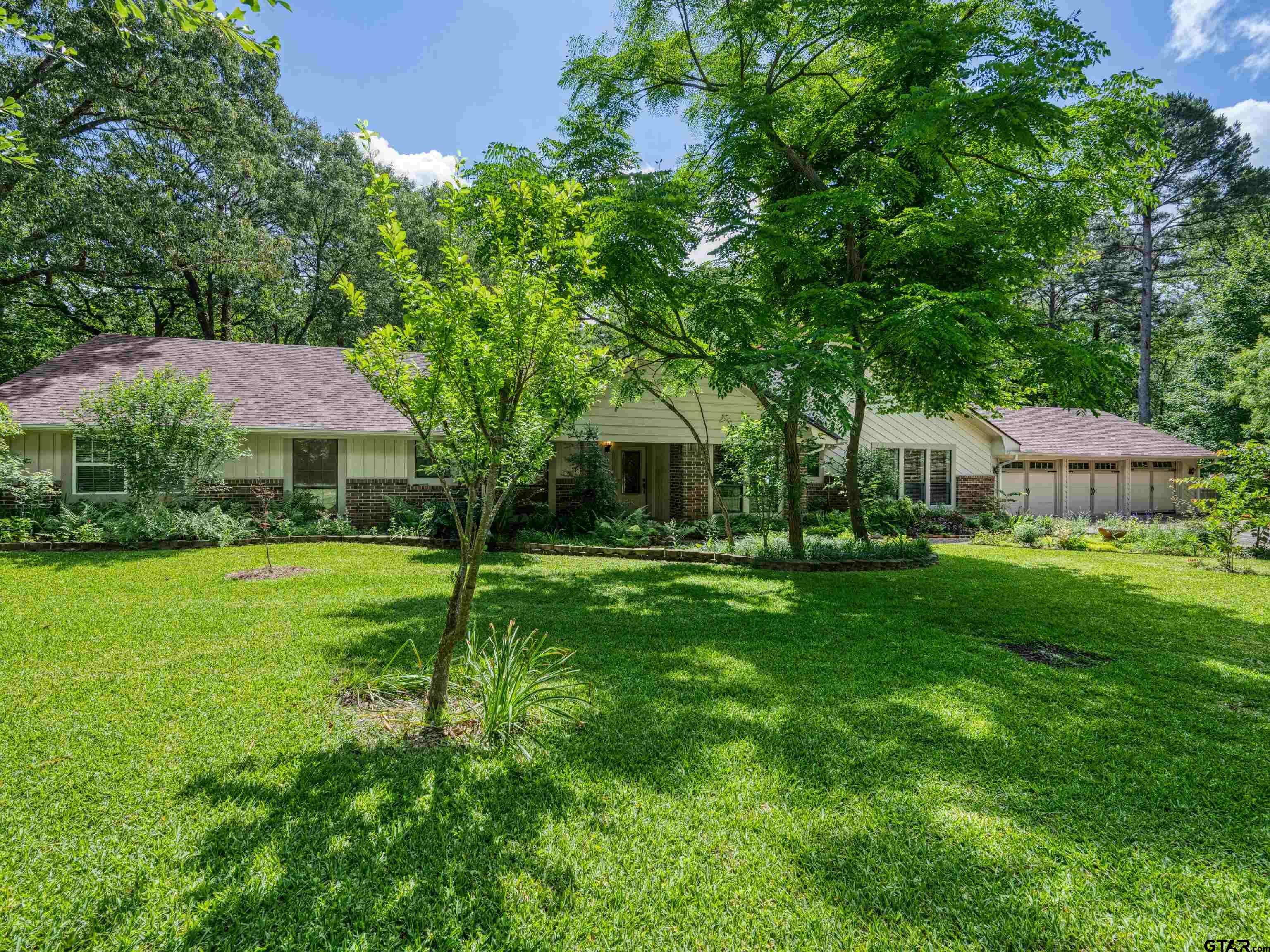 Tyler, TX 75703,19543 Meadowood Lane