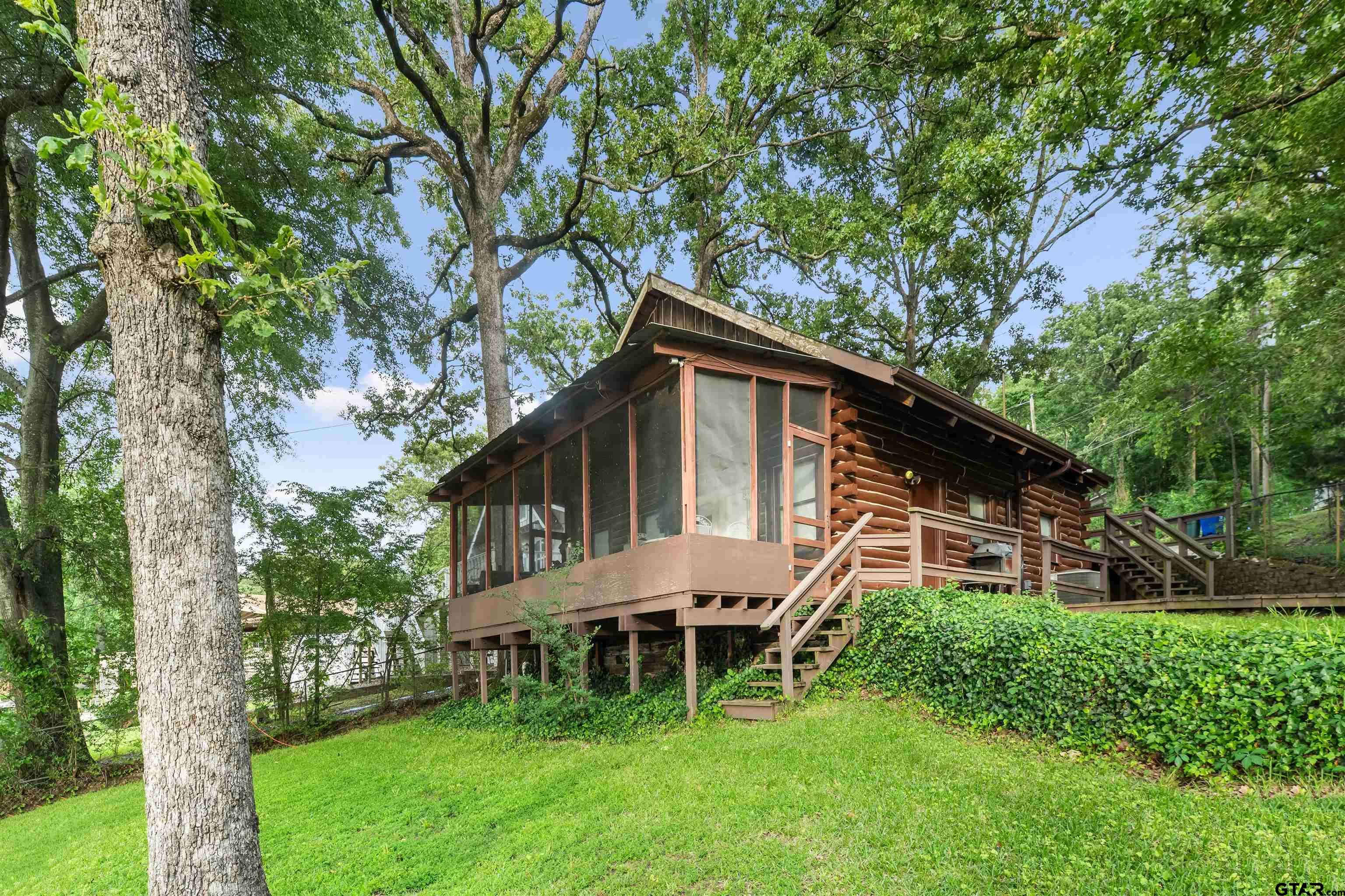 Bullard, TX 75757,17044 Deer Run Dr.