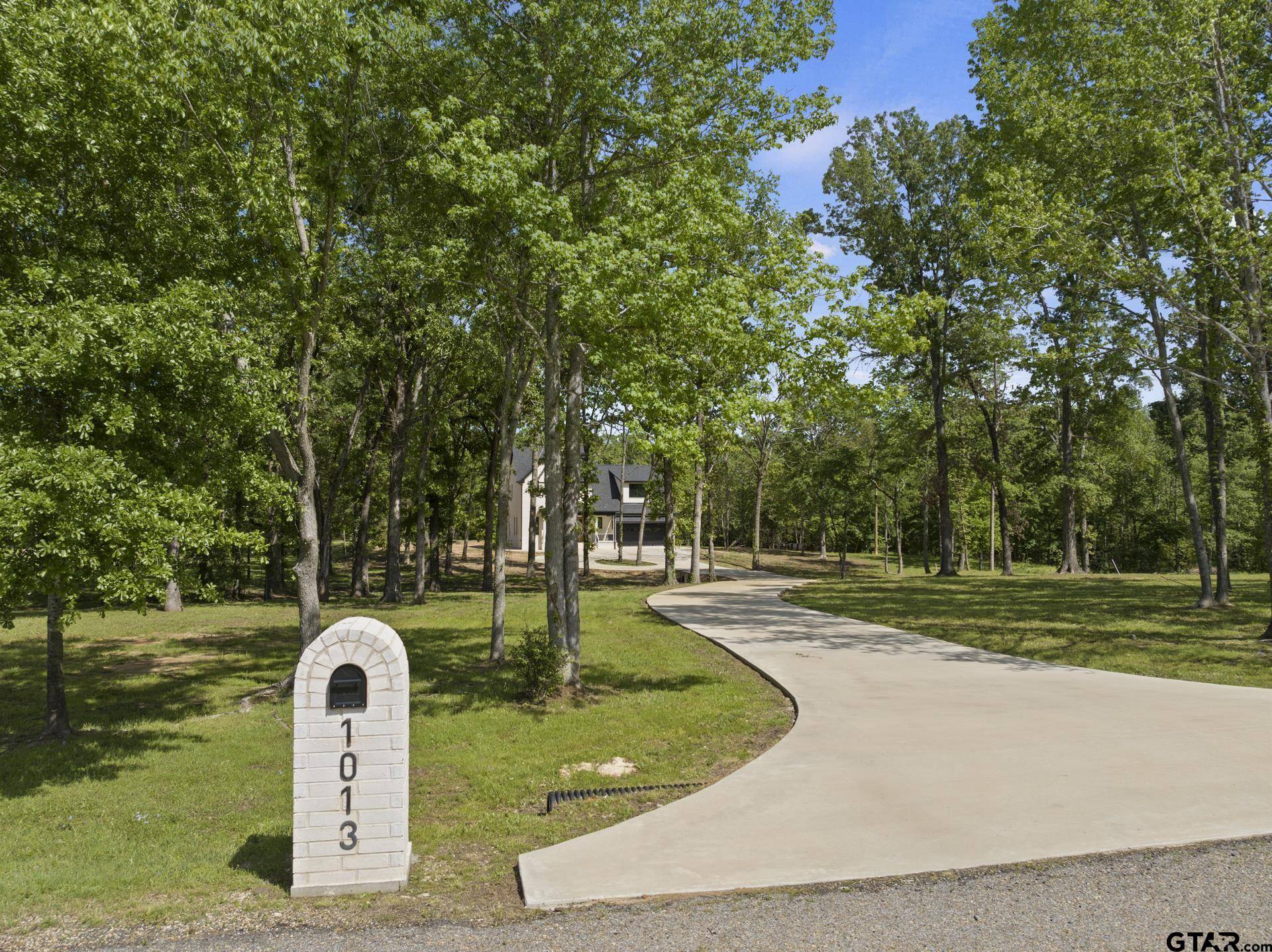 Mt Pleasant, TX 75455,1013 Silver Lake Circle