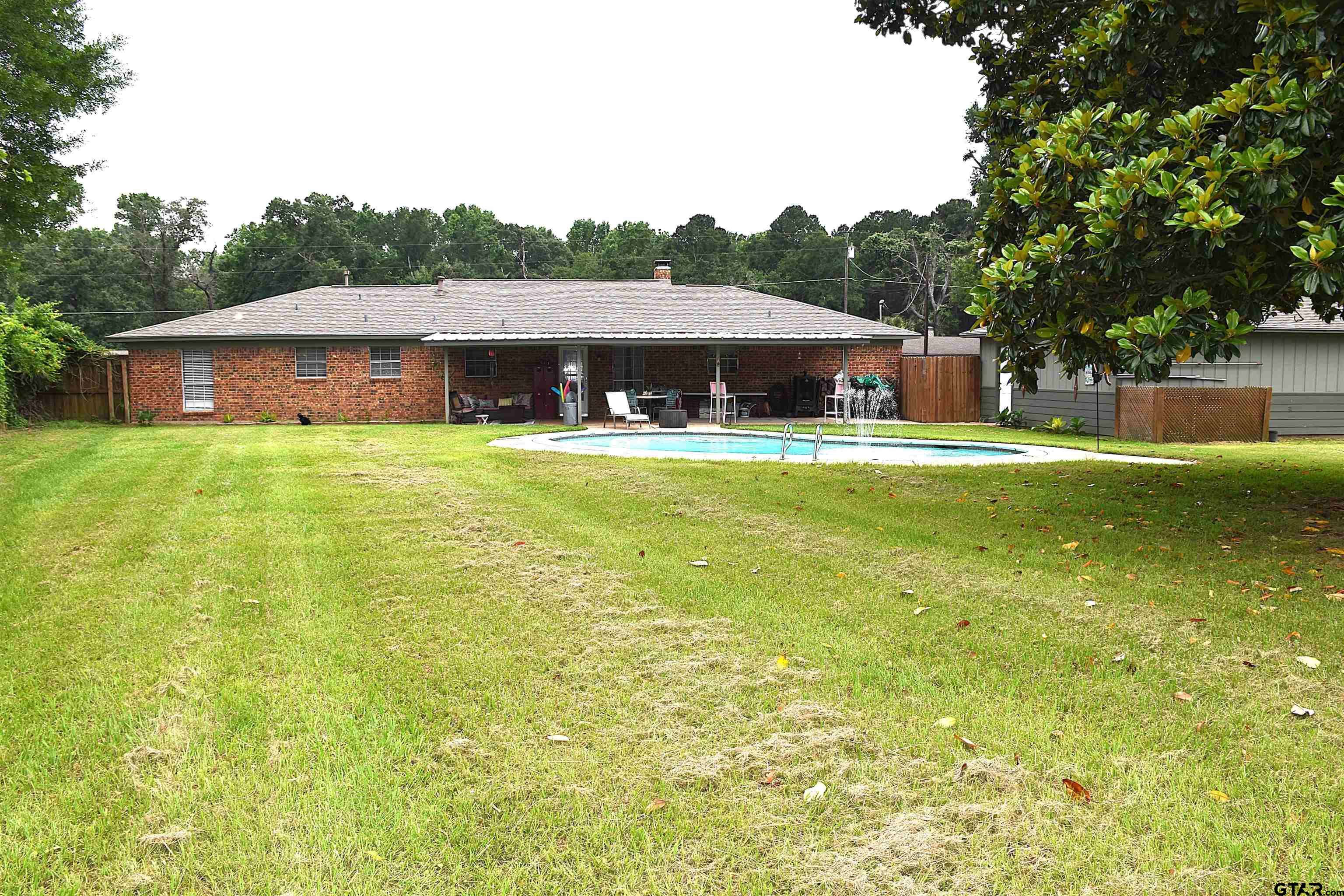 Palestine, TX 75801,607 Brookhollow