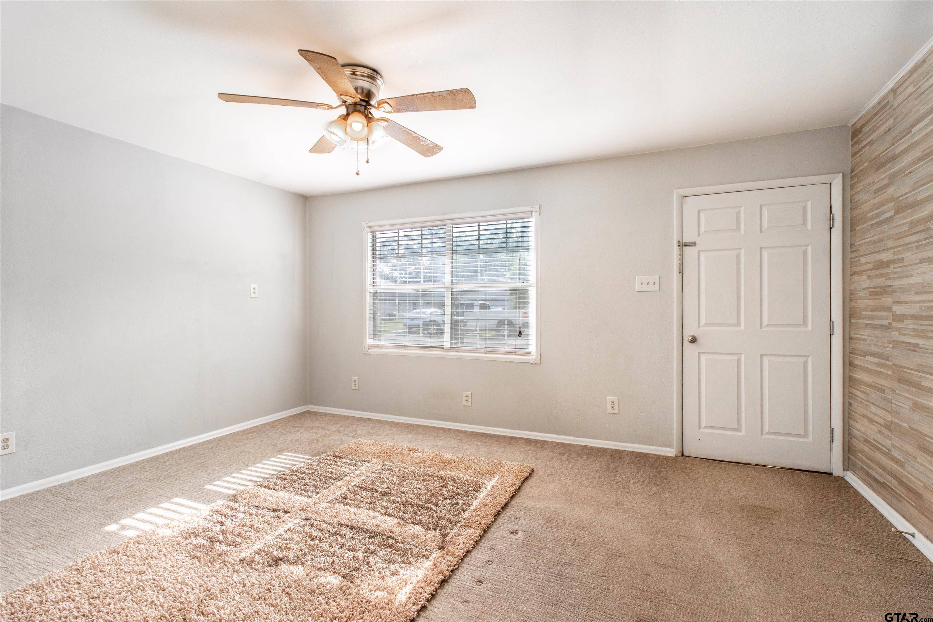 Tyler, TX 75701,2227 Glenview Ave.
