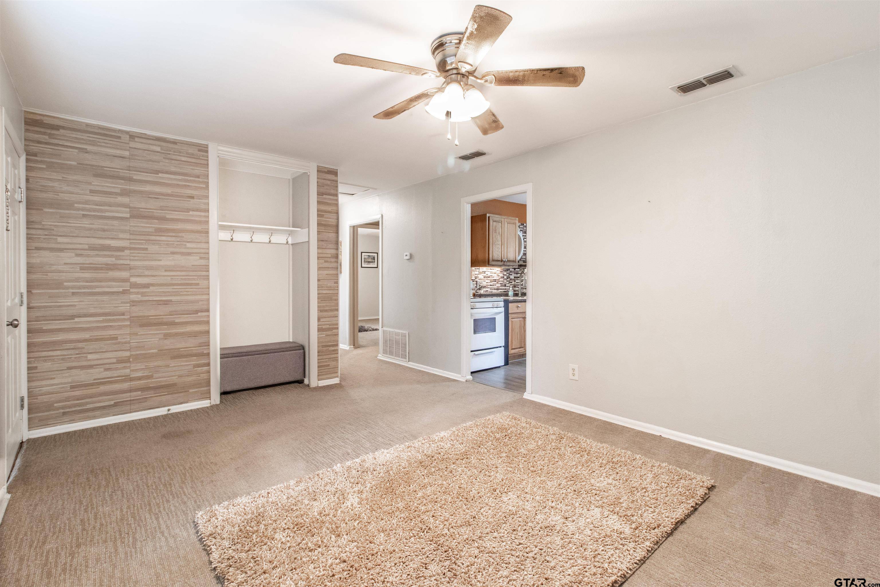 Tyler, TX 75701,2227 Glenview Ave.