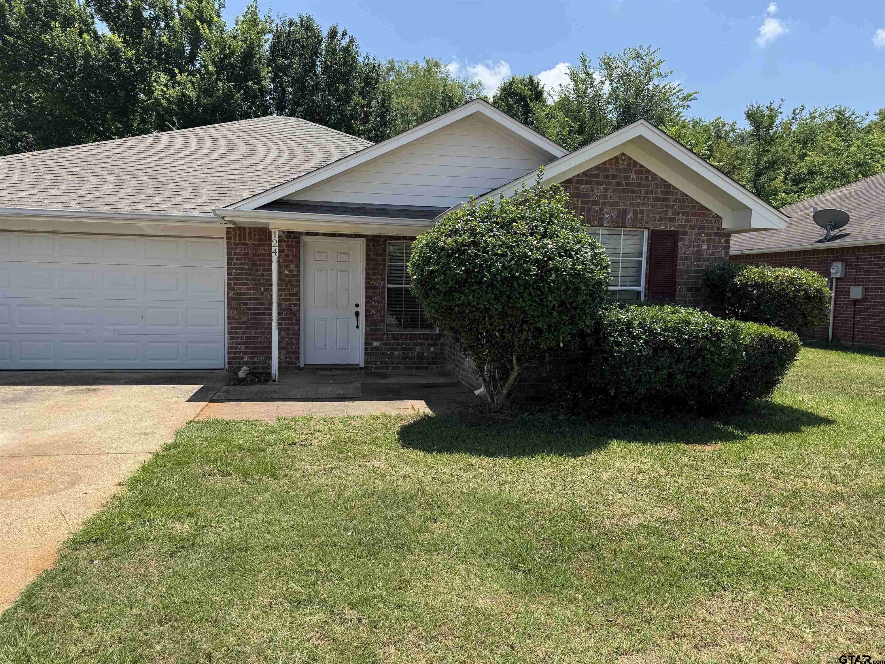 Jacksonville, TX 75766,124 Valley View Lane
