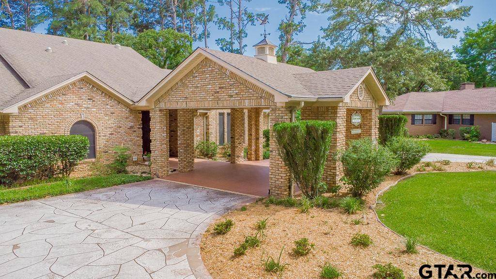 Hideaway, TX 75771,224 Texas Dr.