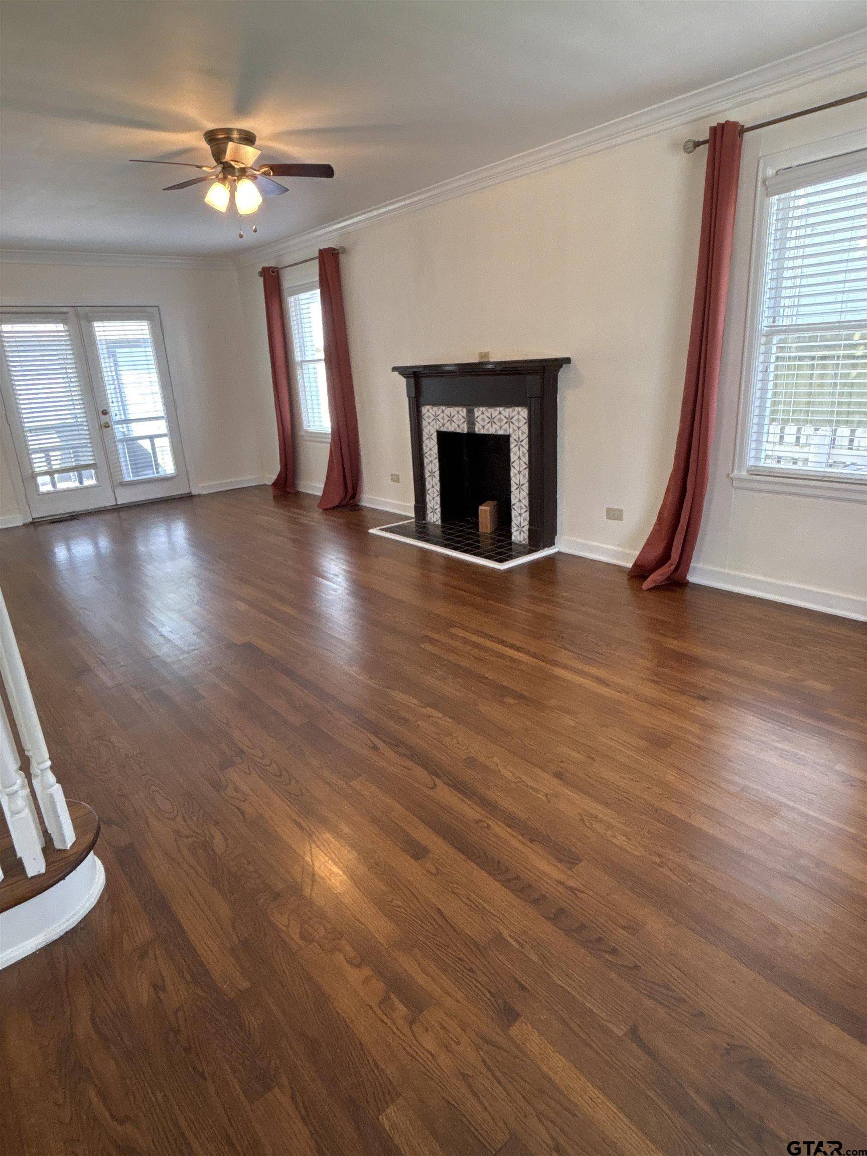 Tyler, TX 75701,309 W Dobbs