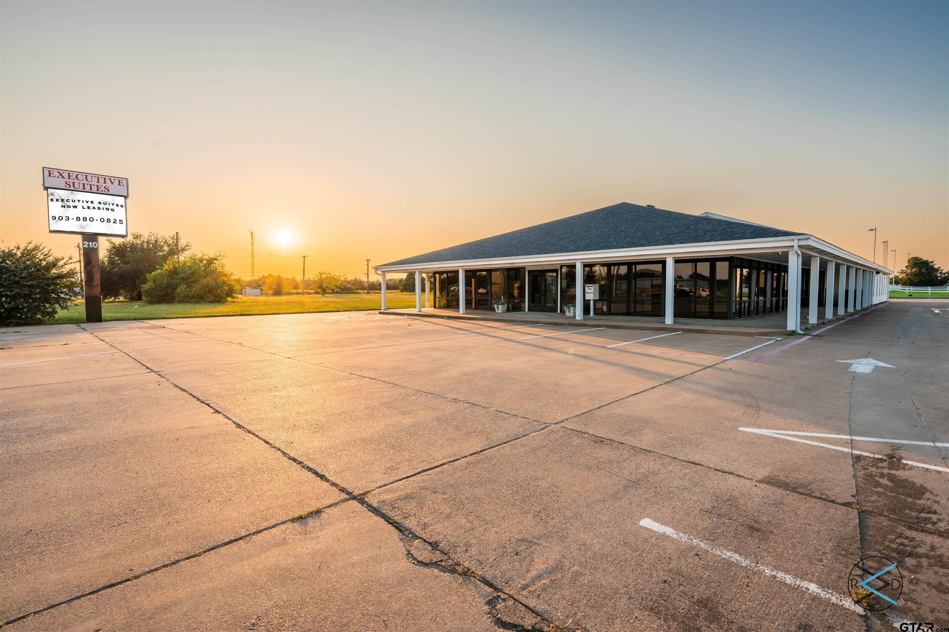 Gun Barrel City, TX 75156,210 W Main Street #16