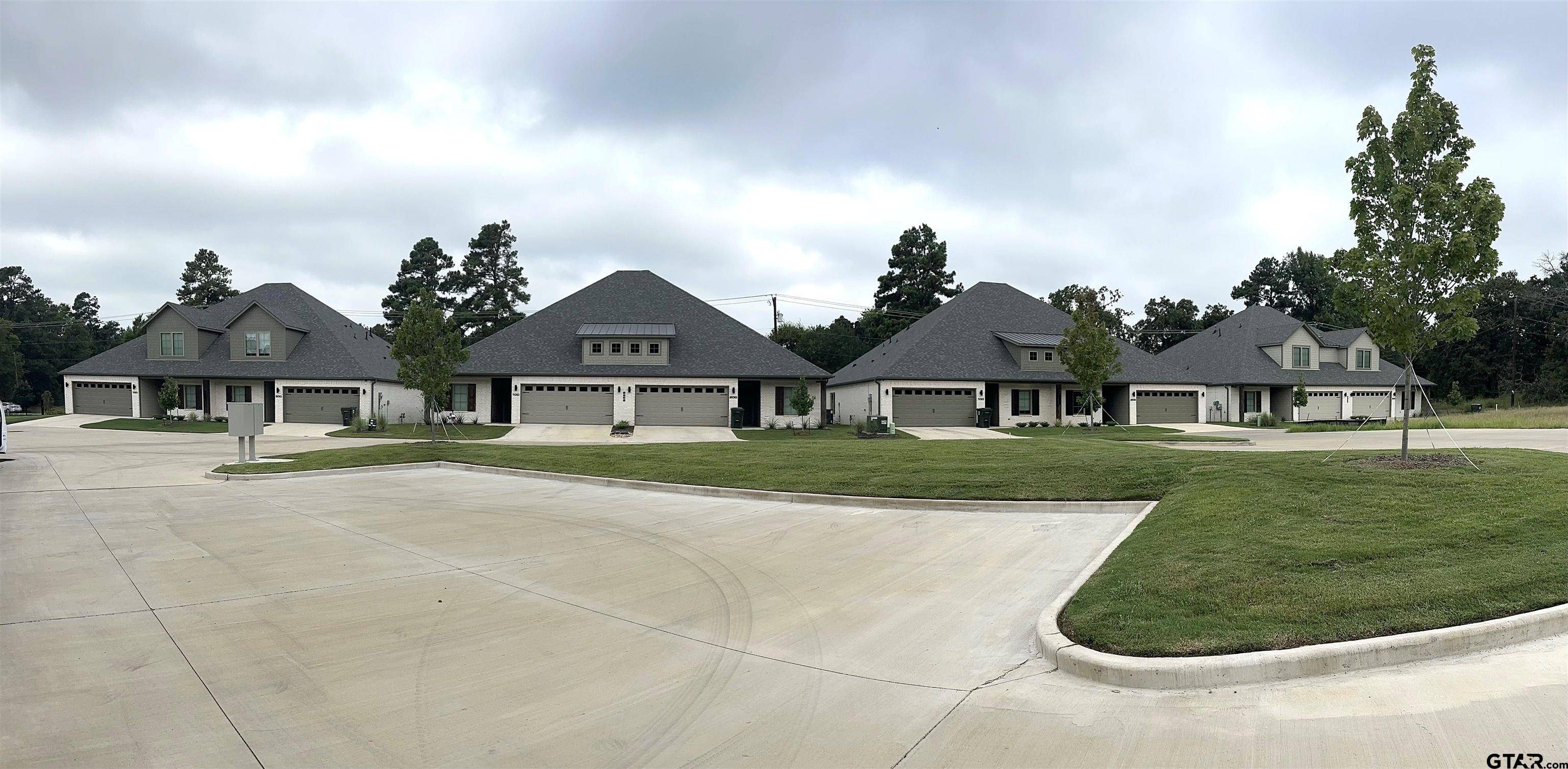 Tyler, TX 75703,6881 Lazy Vale Ct