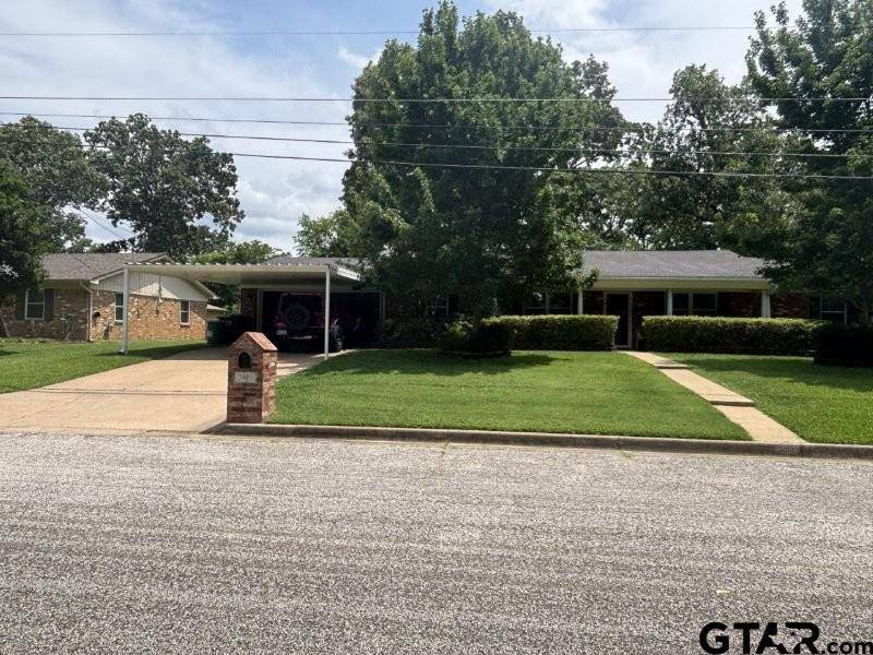 Longview, TX 75602,3010 Cook Lane